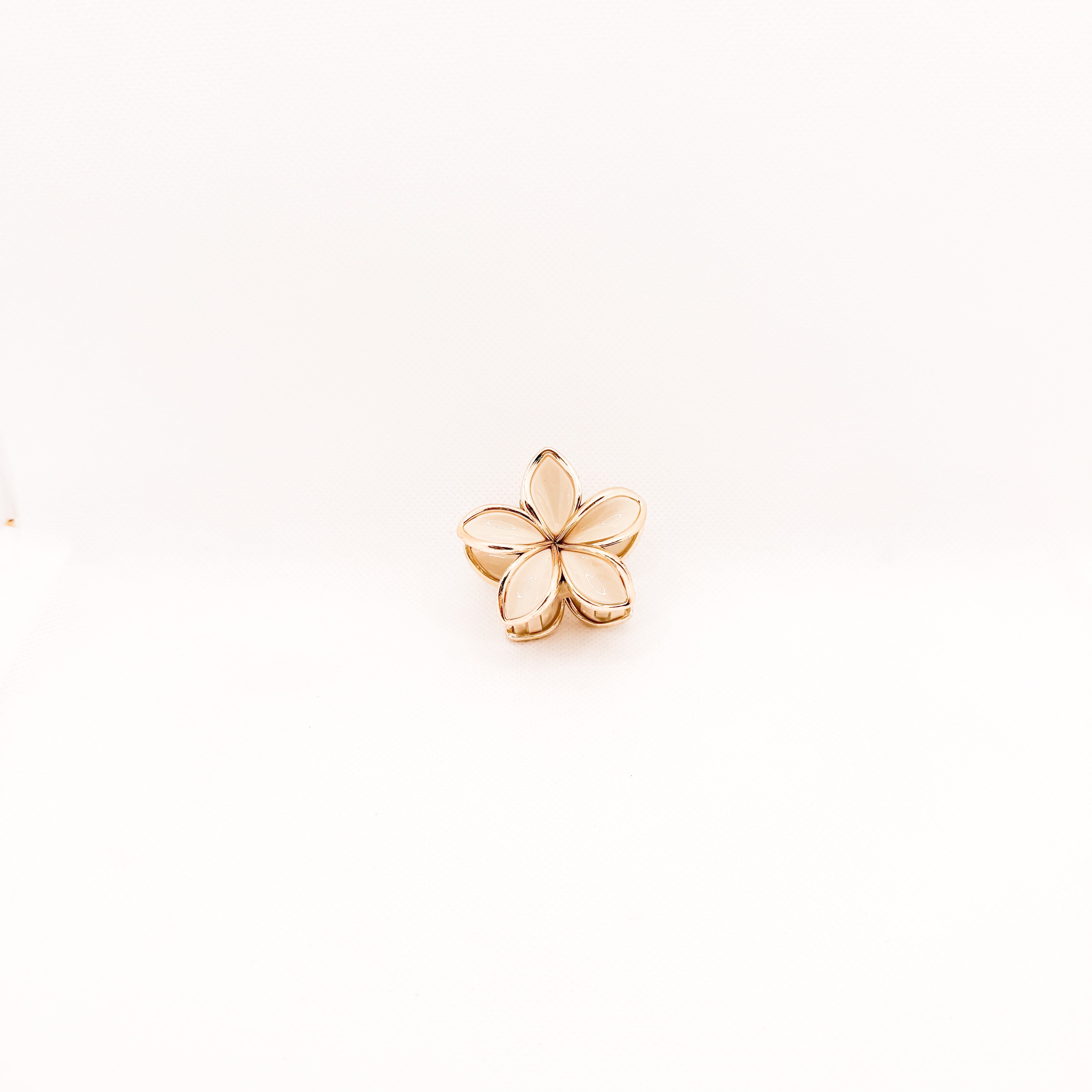 midi gold plumeria hair clip