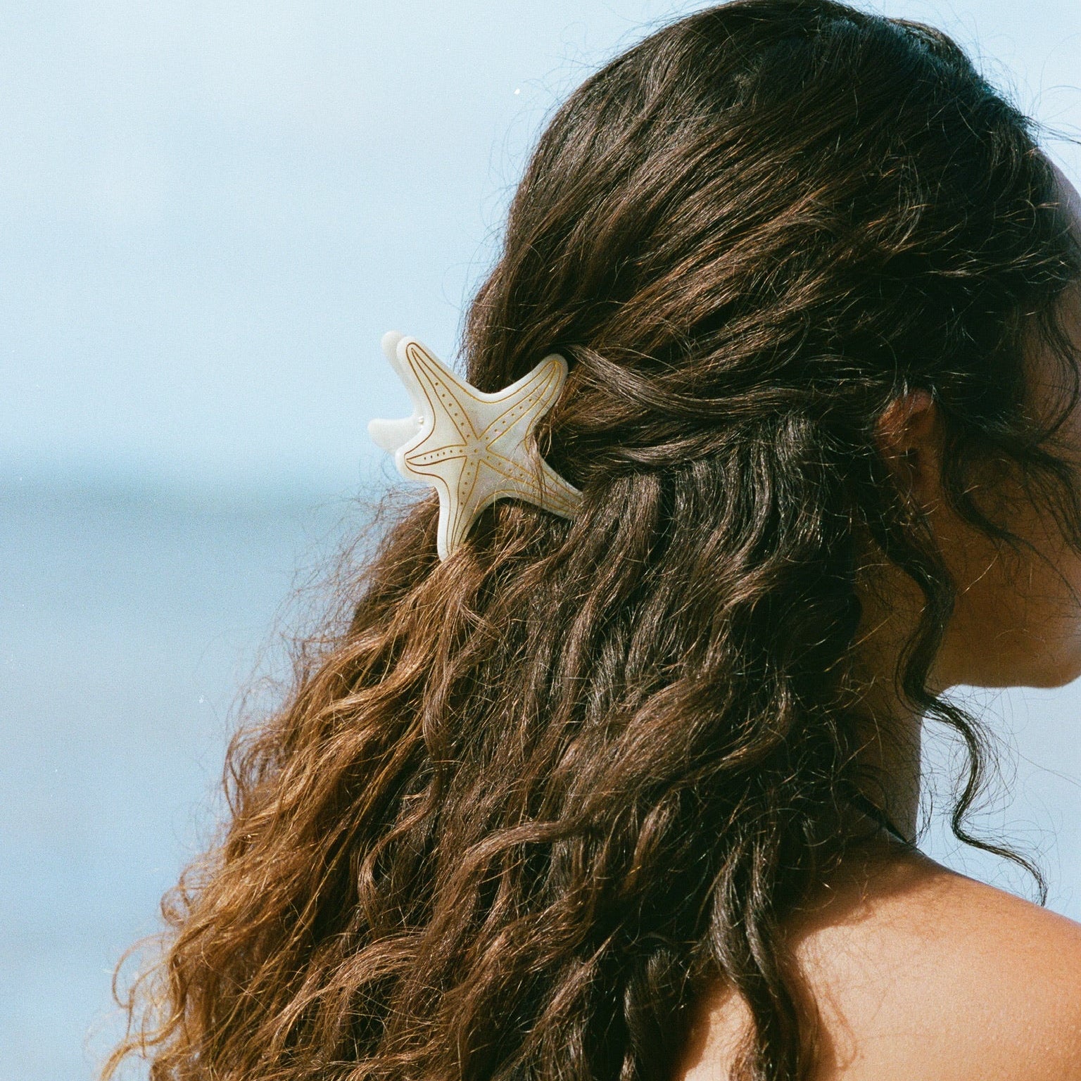 white starfish hair claw