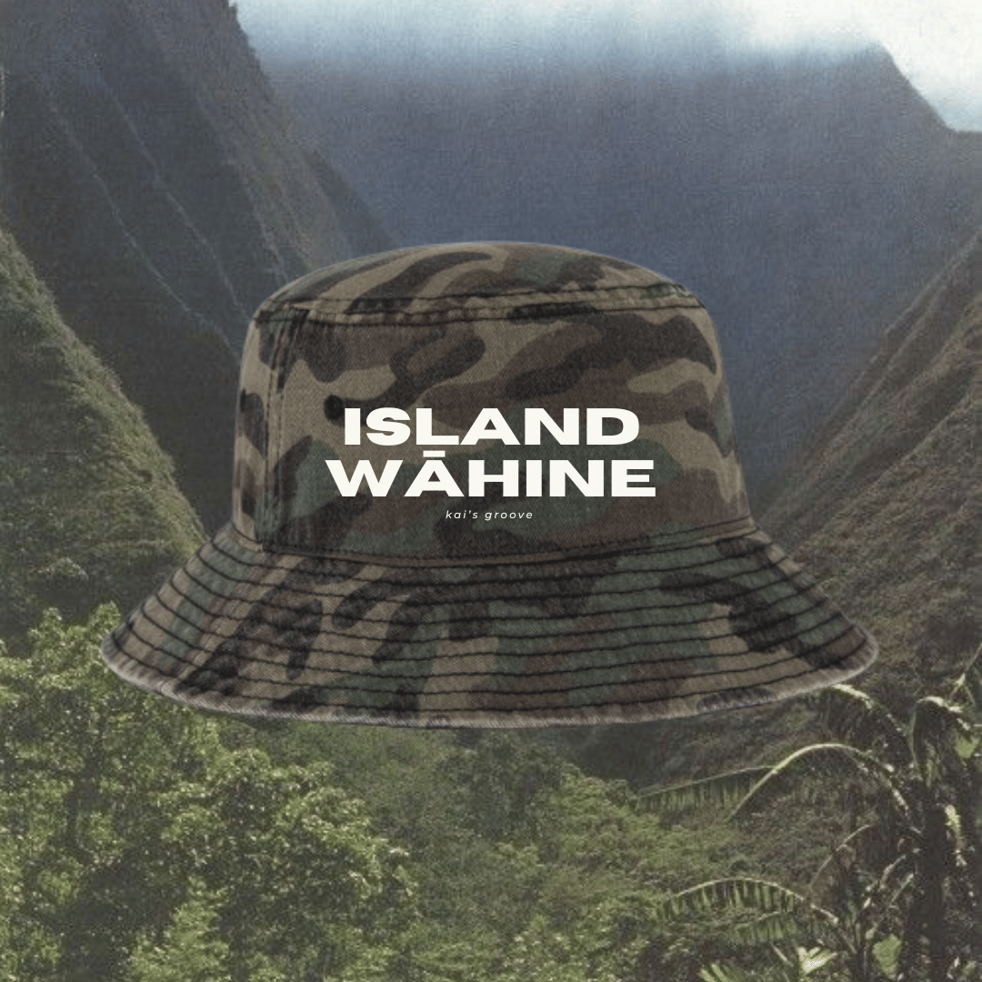 ISLAND WĀHINE camo bucket hat