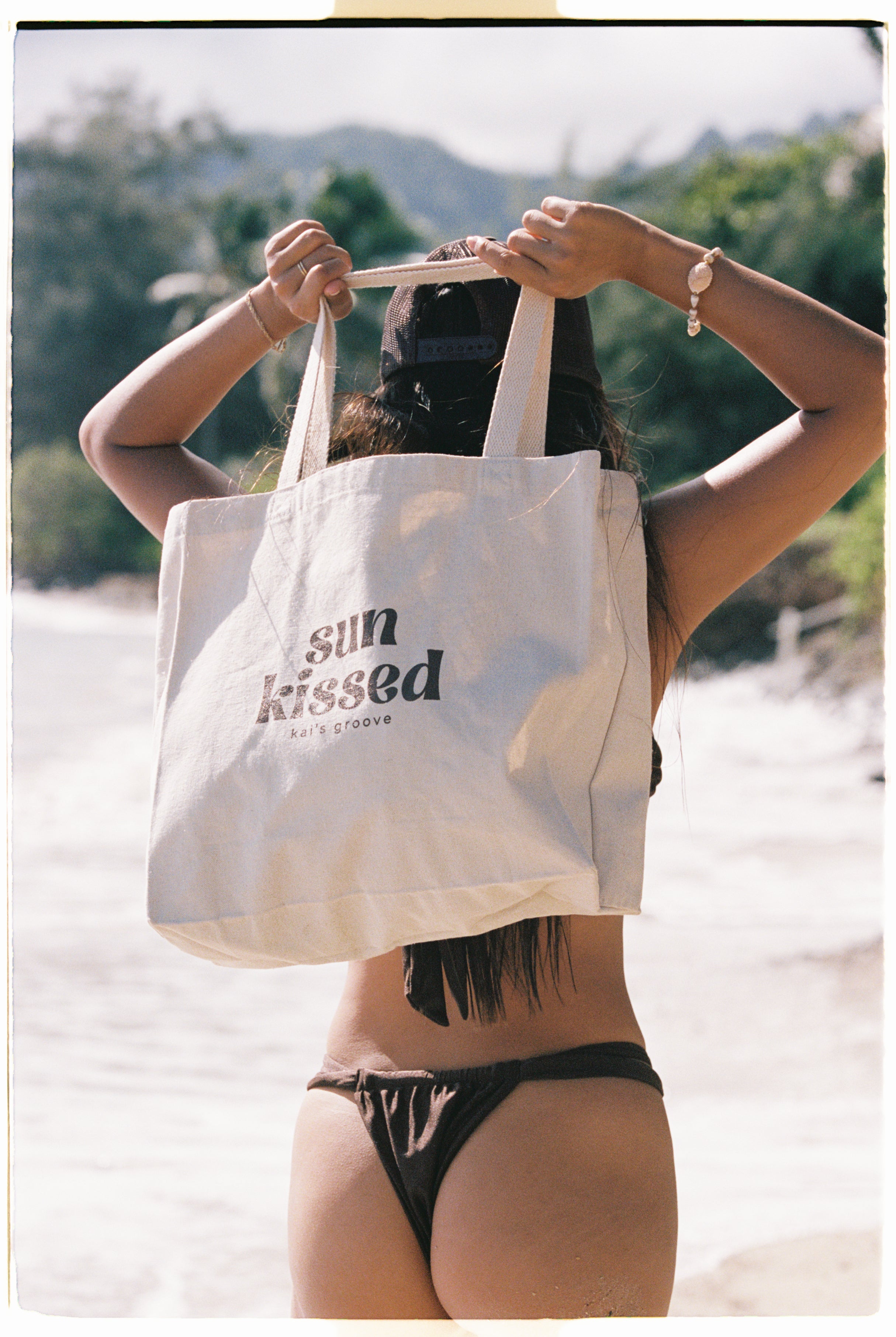 SUN KISSED tote bag