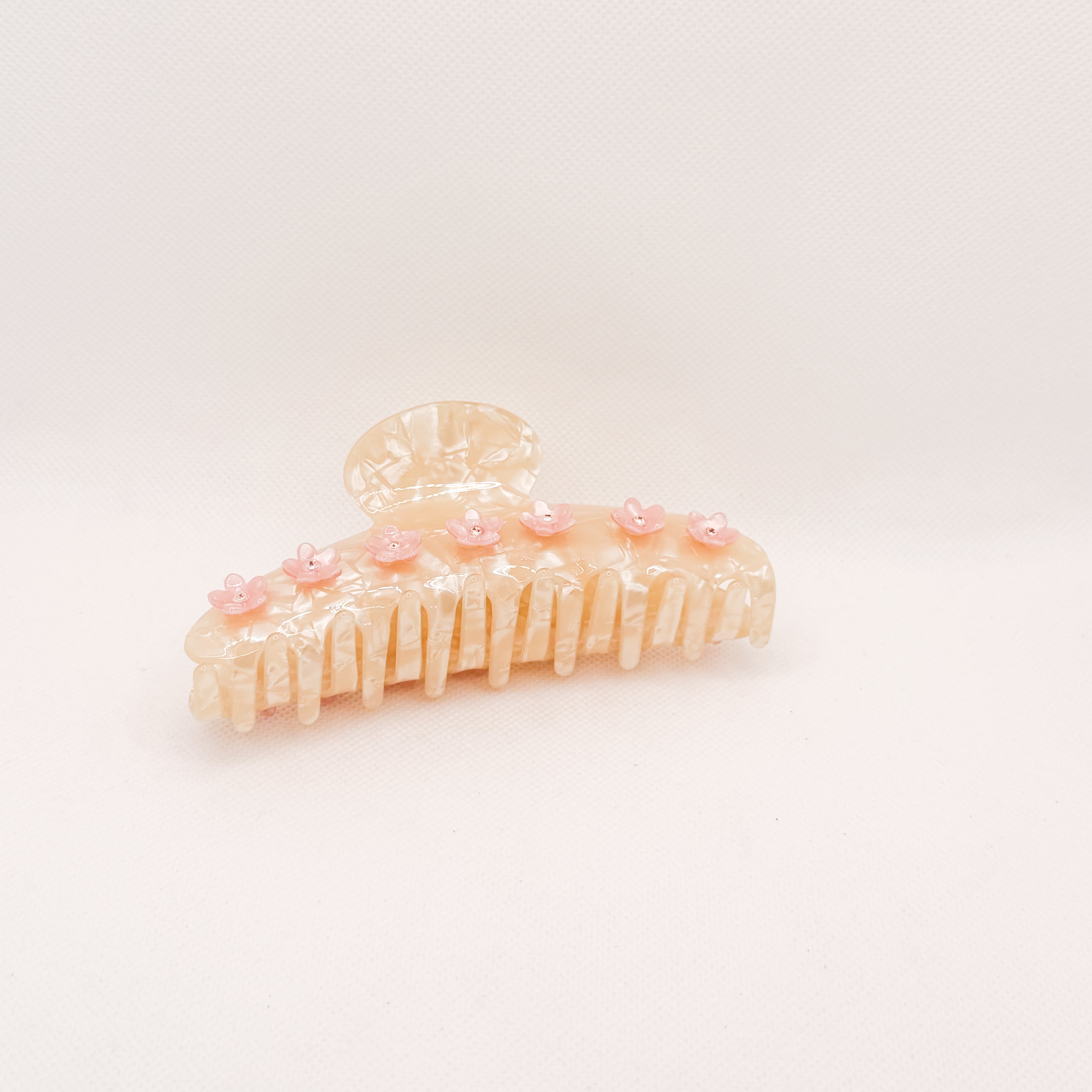 pretty pua hair claw