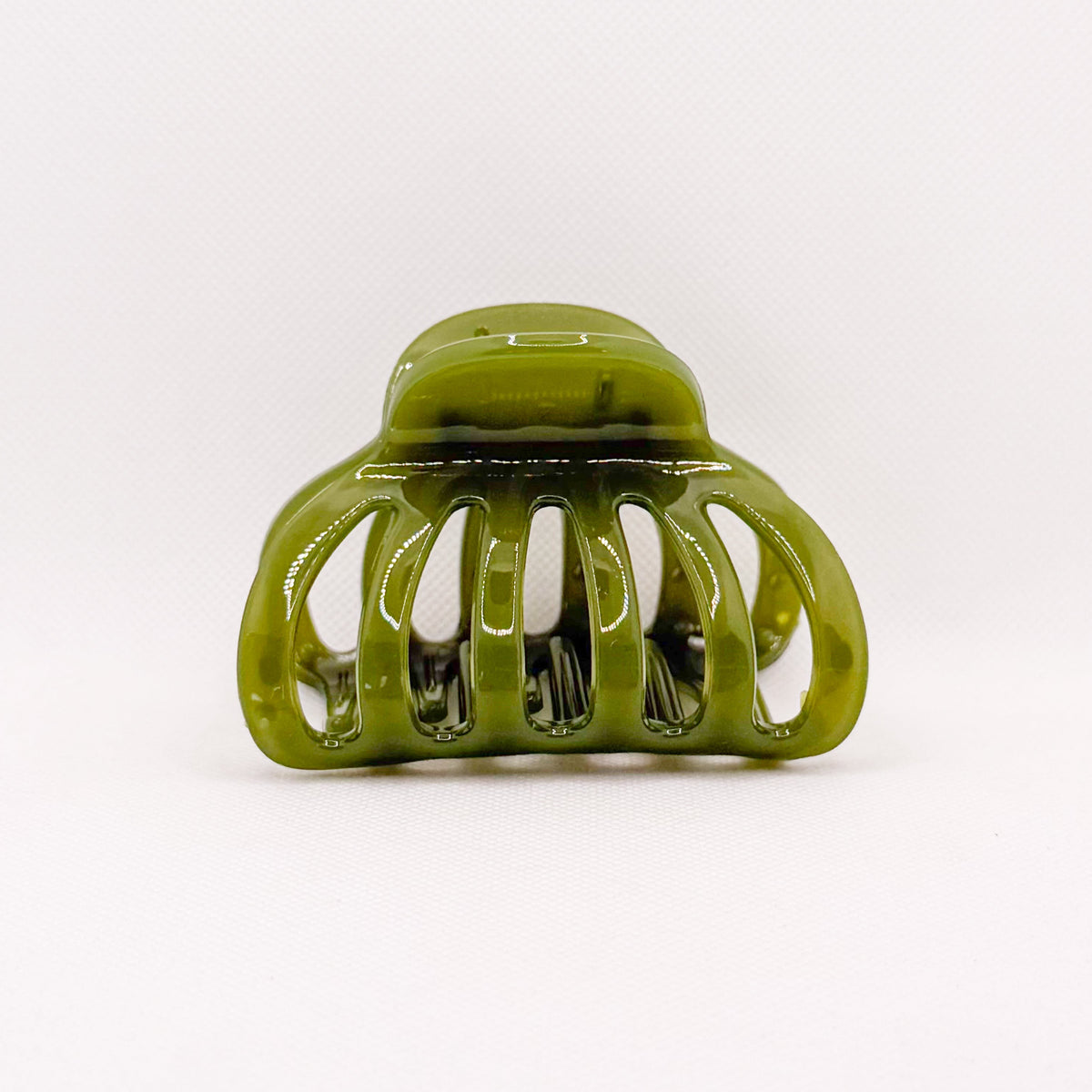 green tokyo hair claw