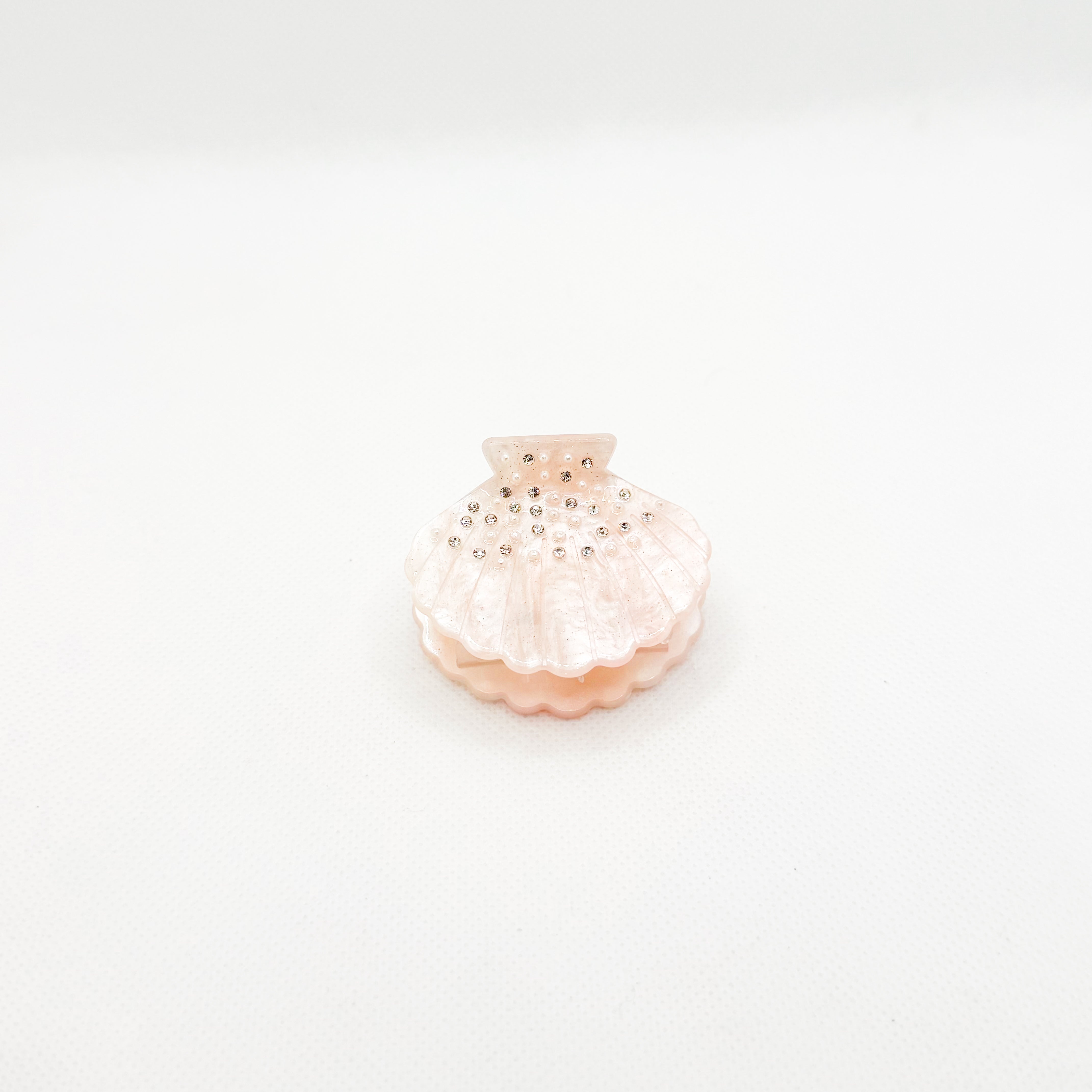 midi baby pink sparkly shell hair clip