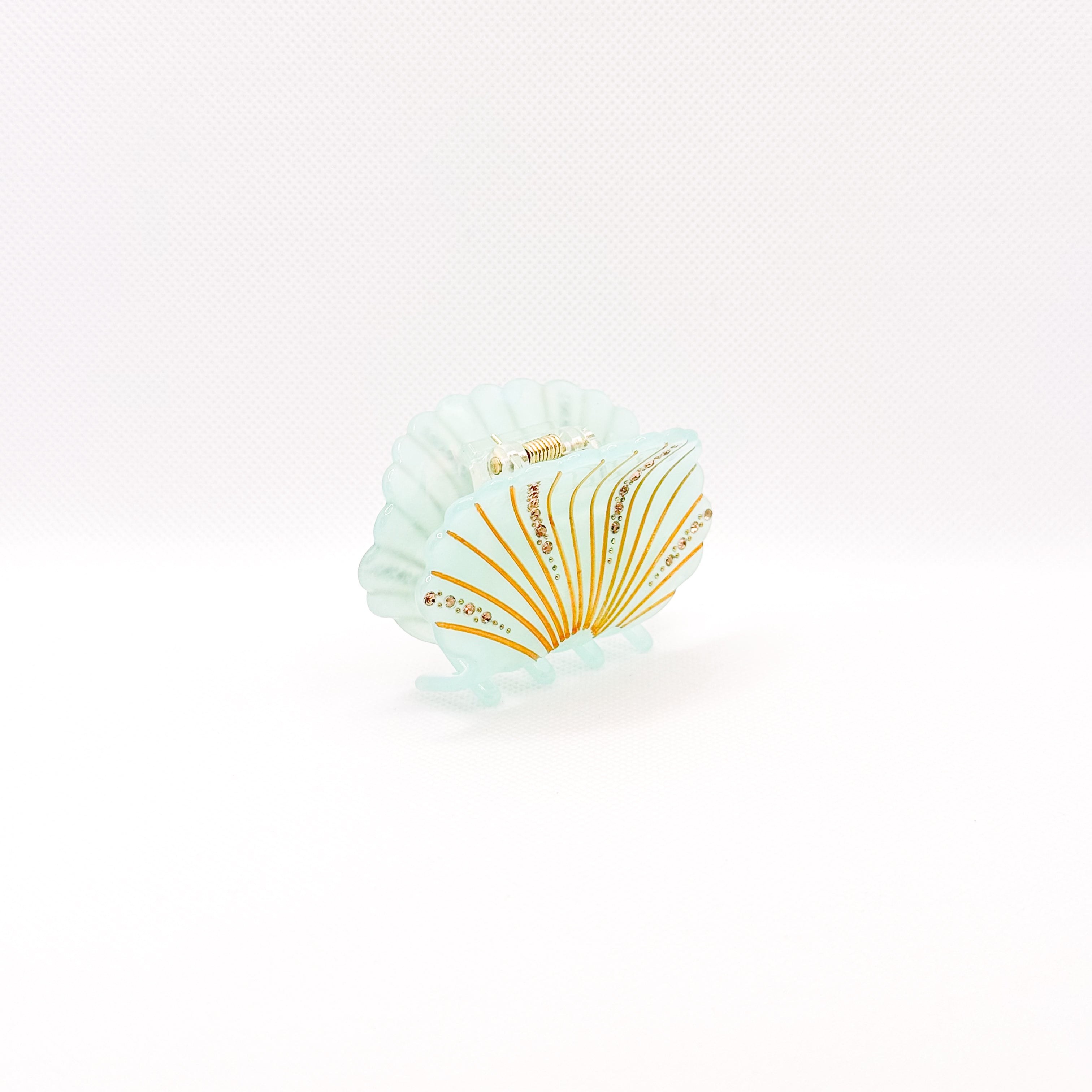 coastal shell hair clip