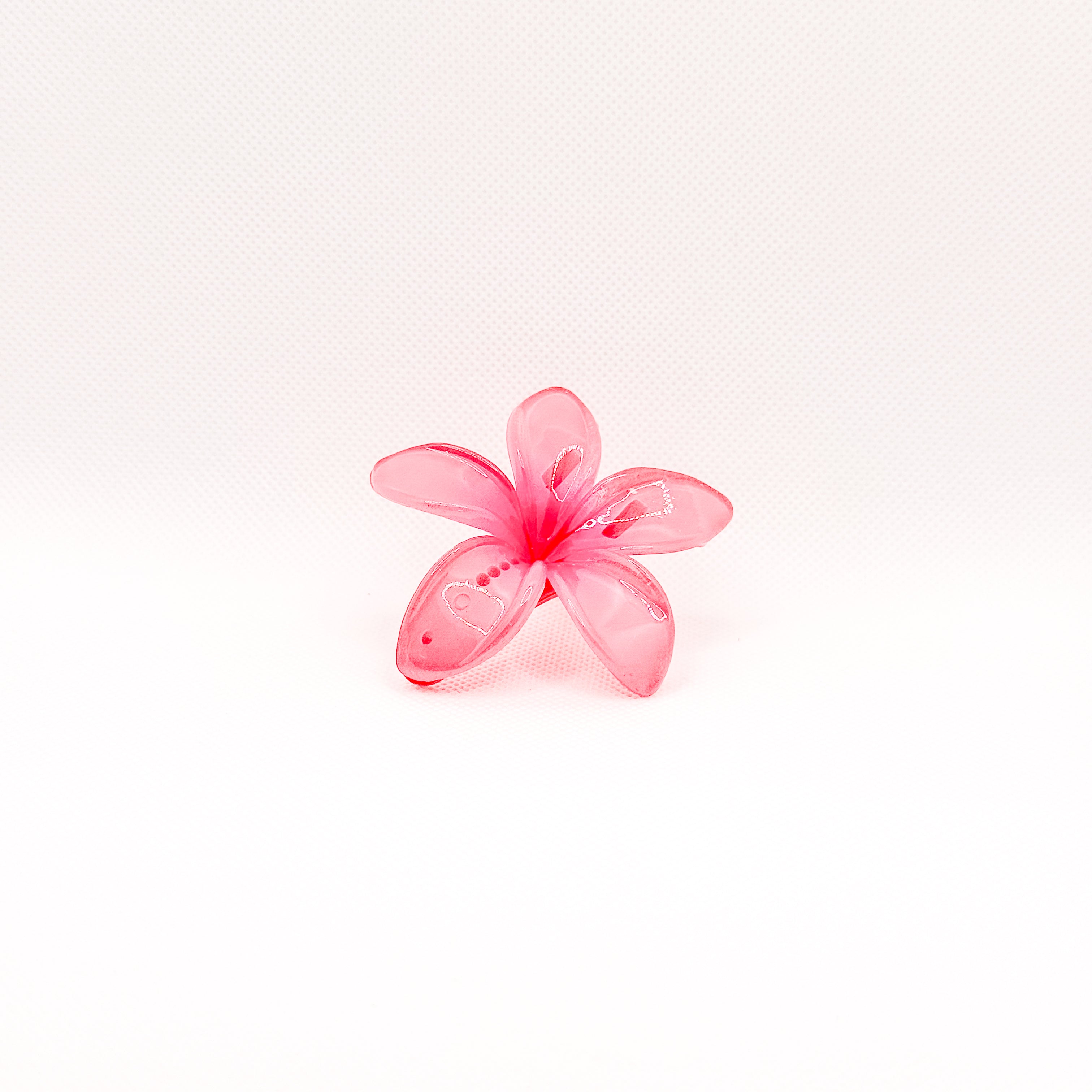 guava midi plumeria hair clip