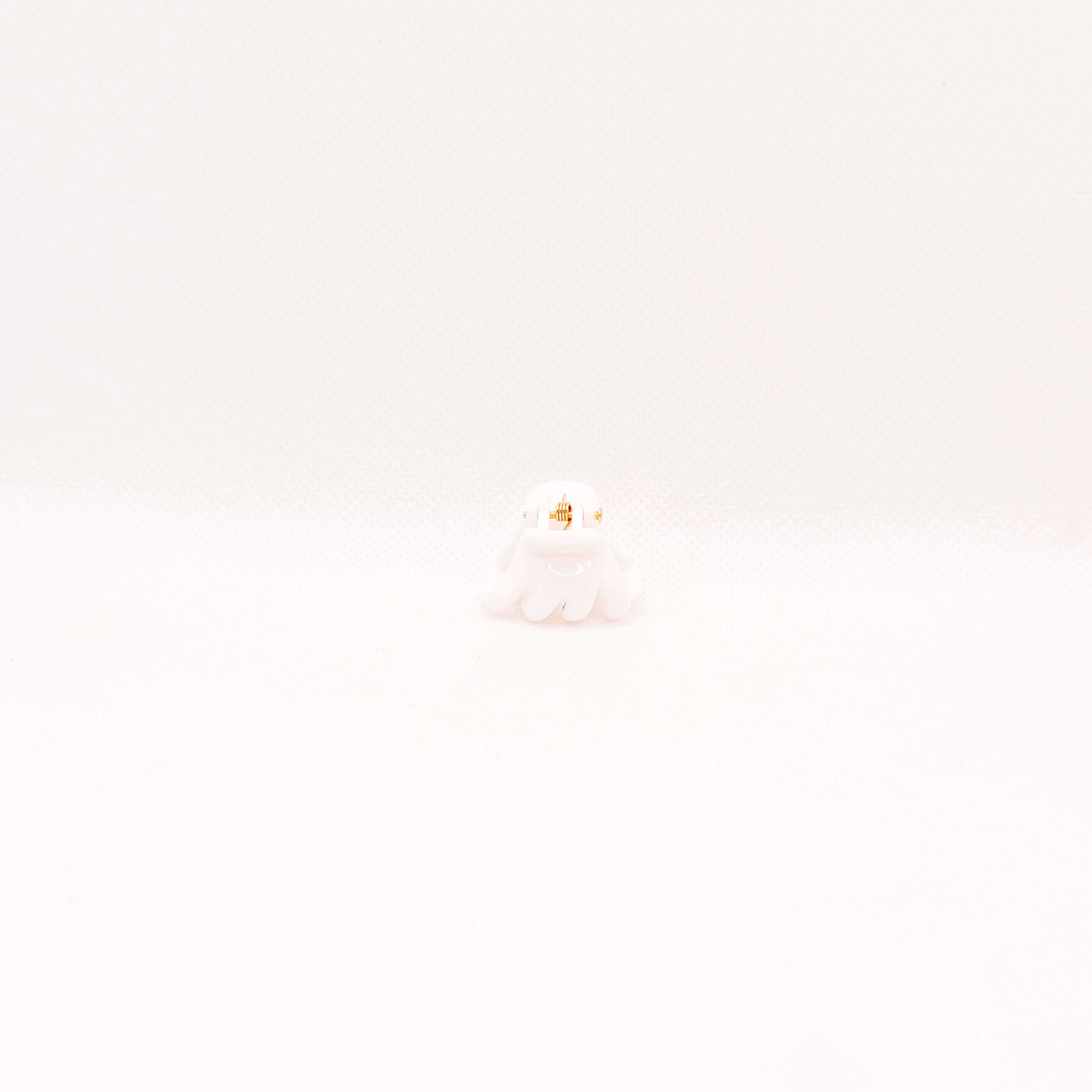 mini classic white clip