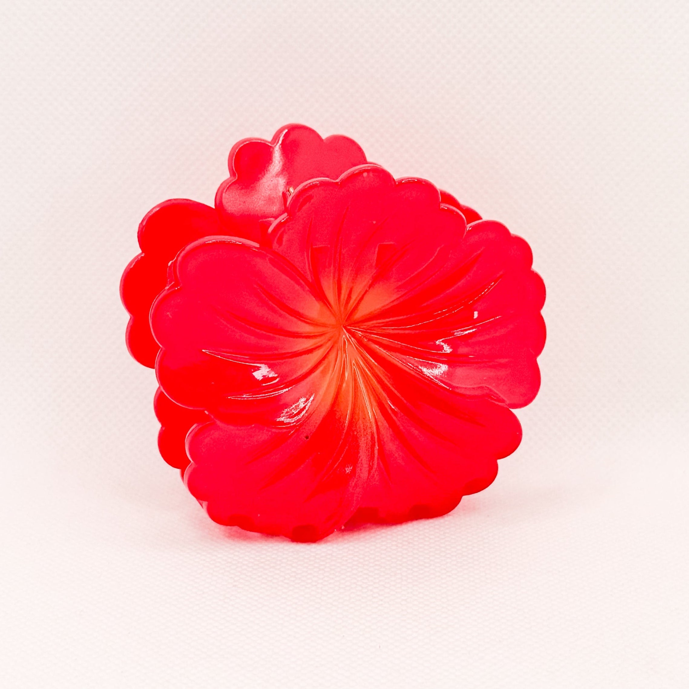 red hibiscus hair claw
