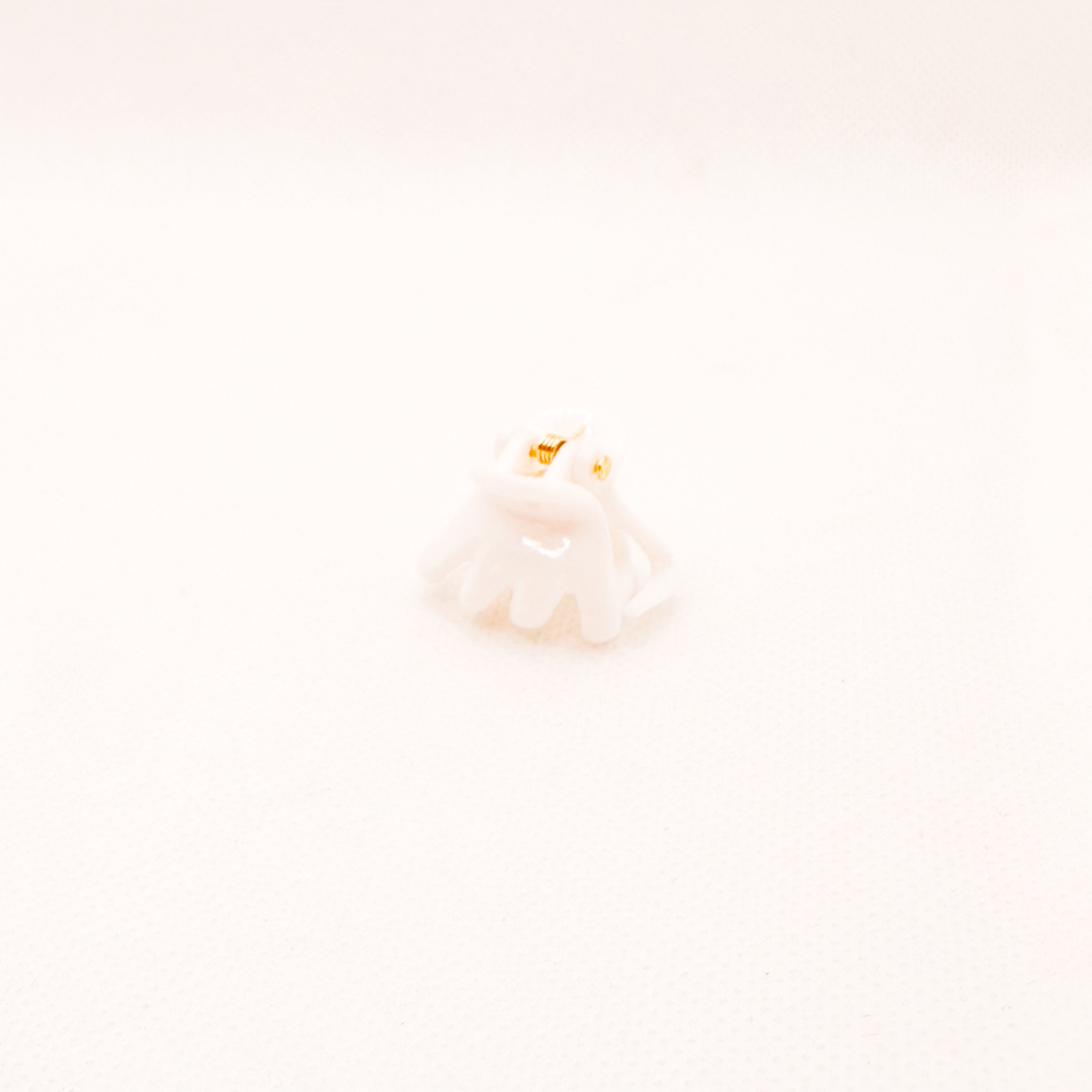 mini classic white clip