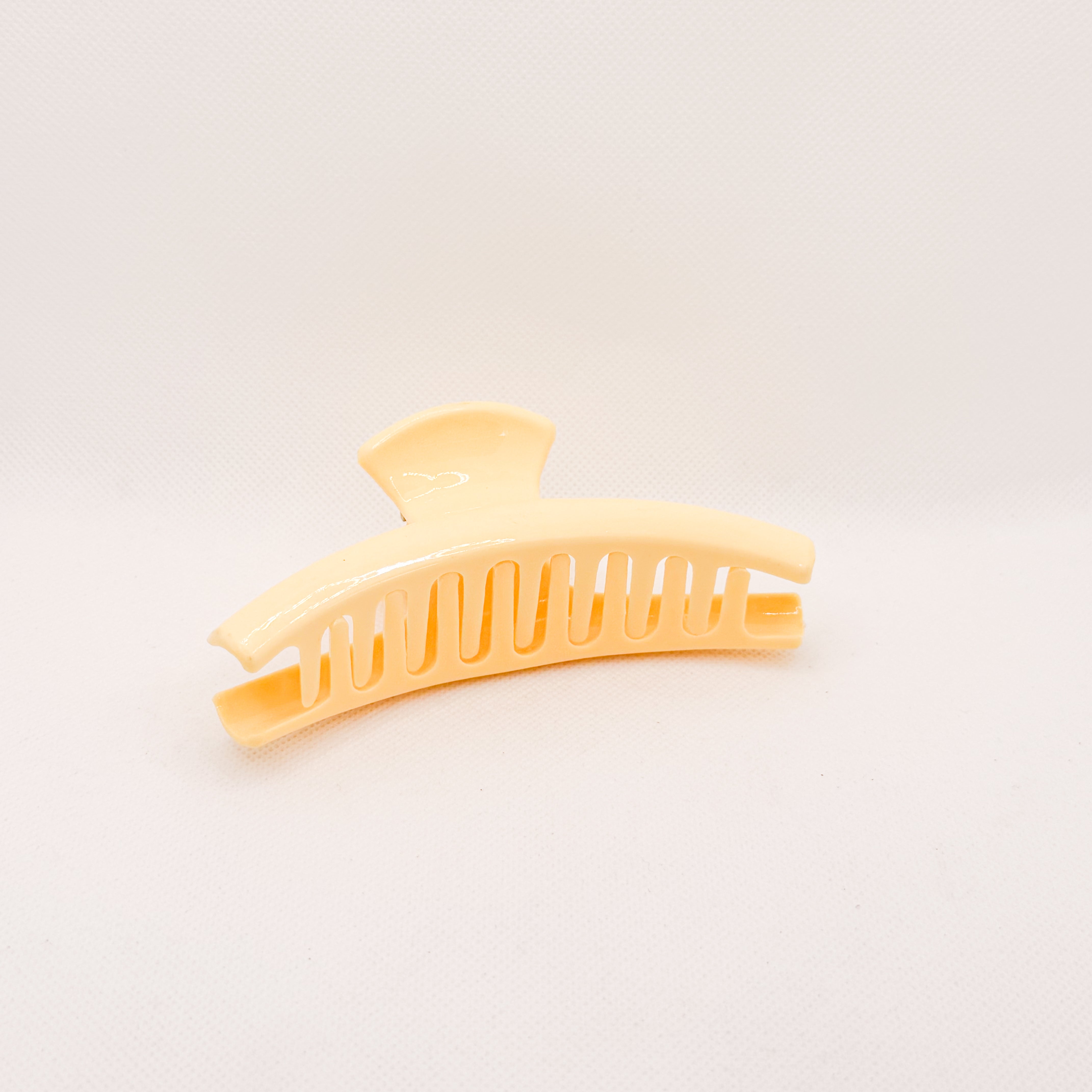 yellow sweet hair claw