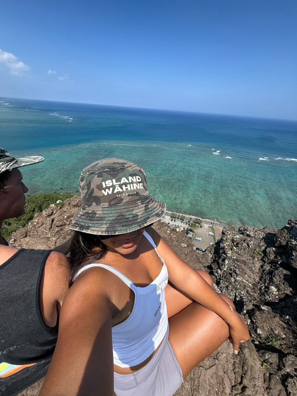 ISLAND WĀHINE camo bucket hat