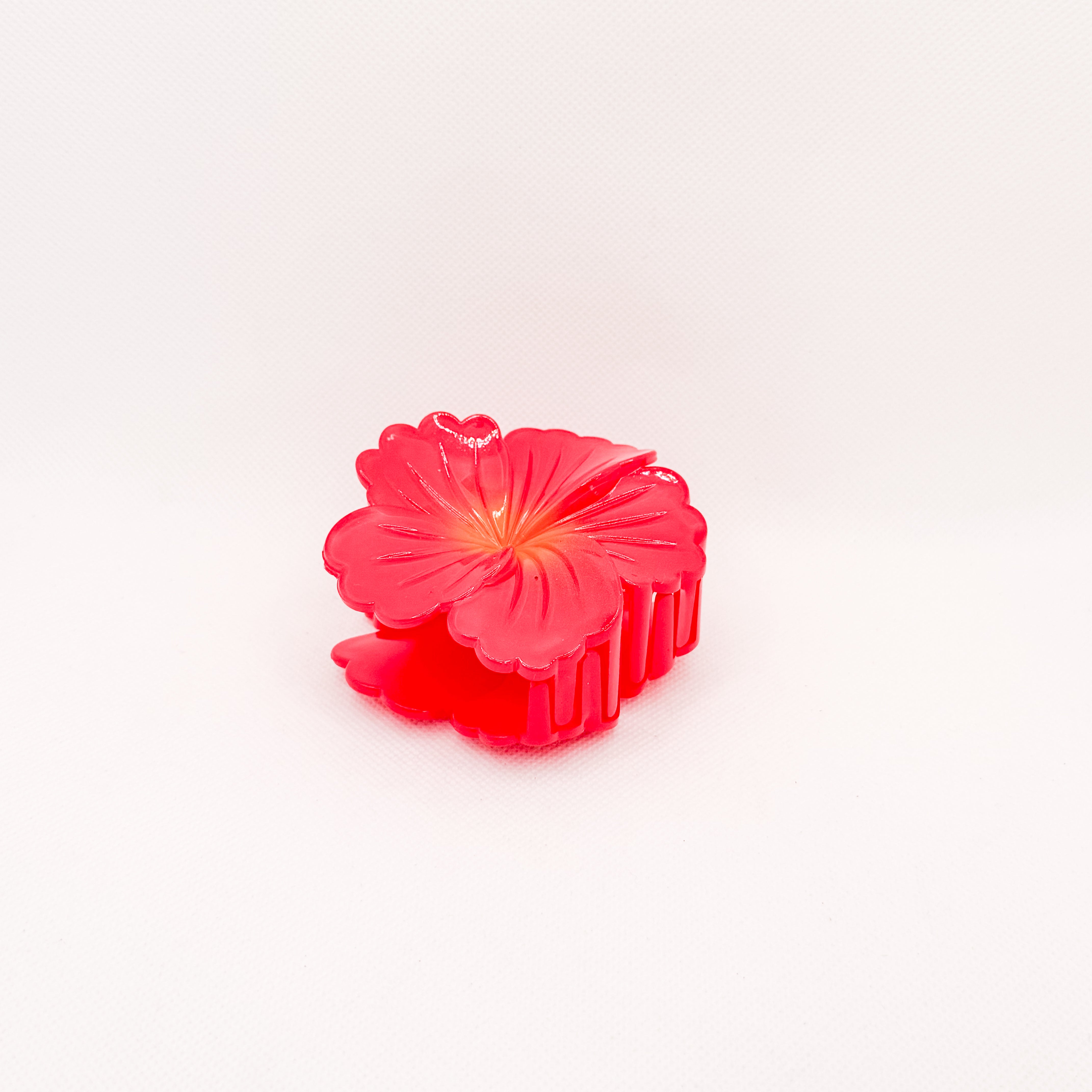 red hibiscus hair claw