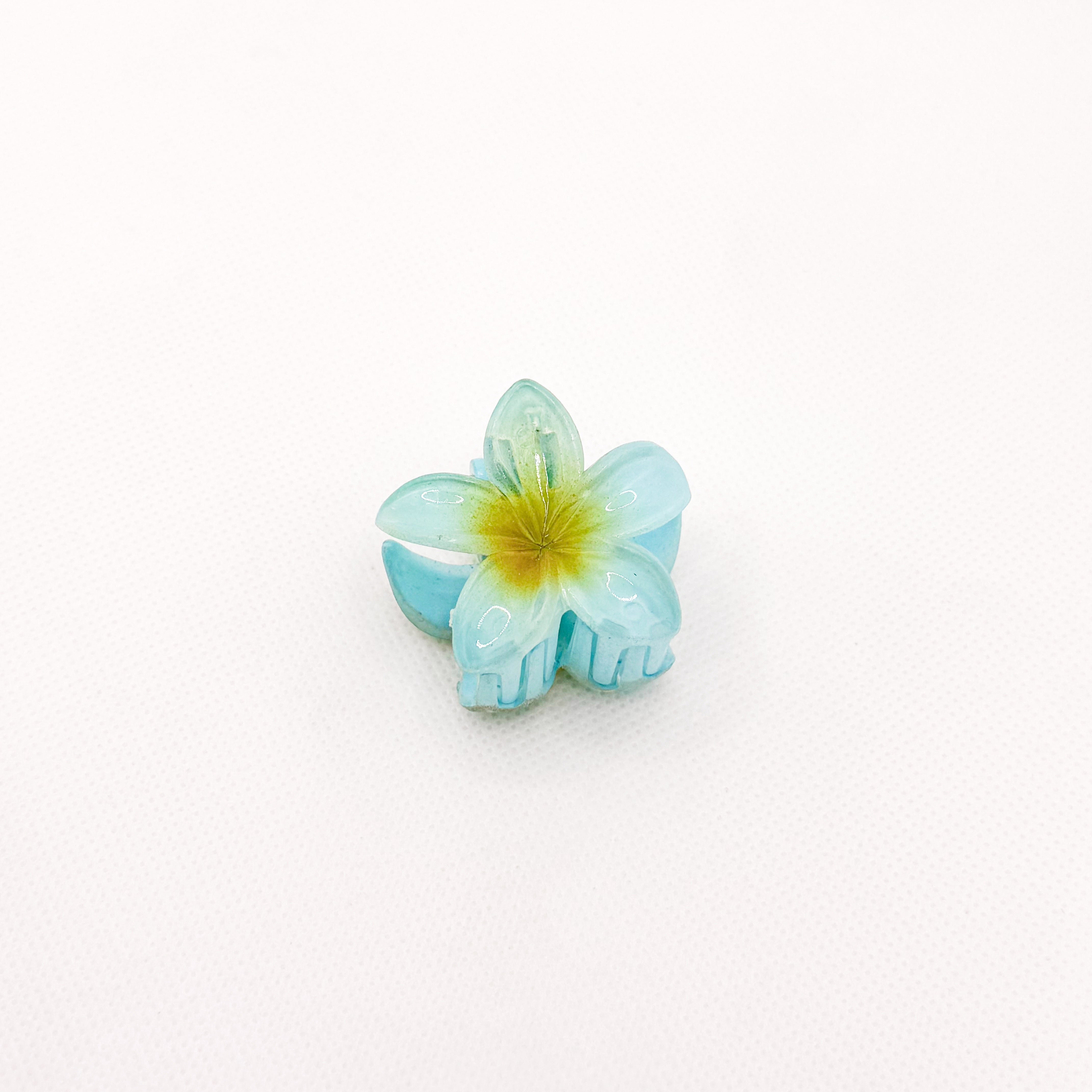 midi blue plumeria hair claw