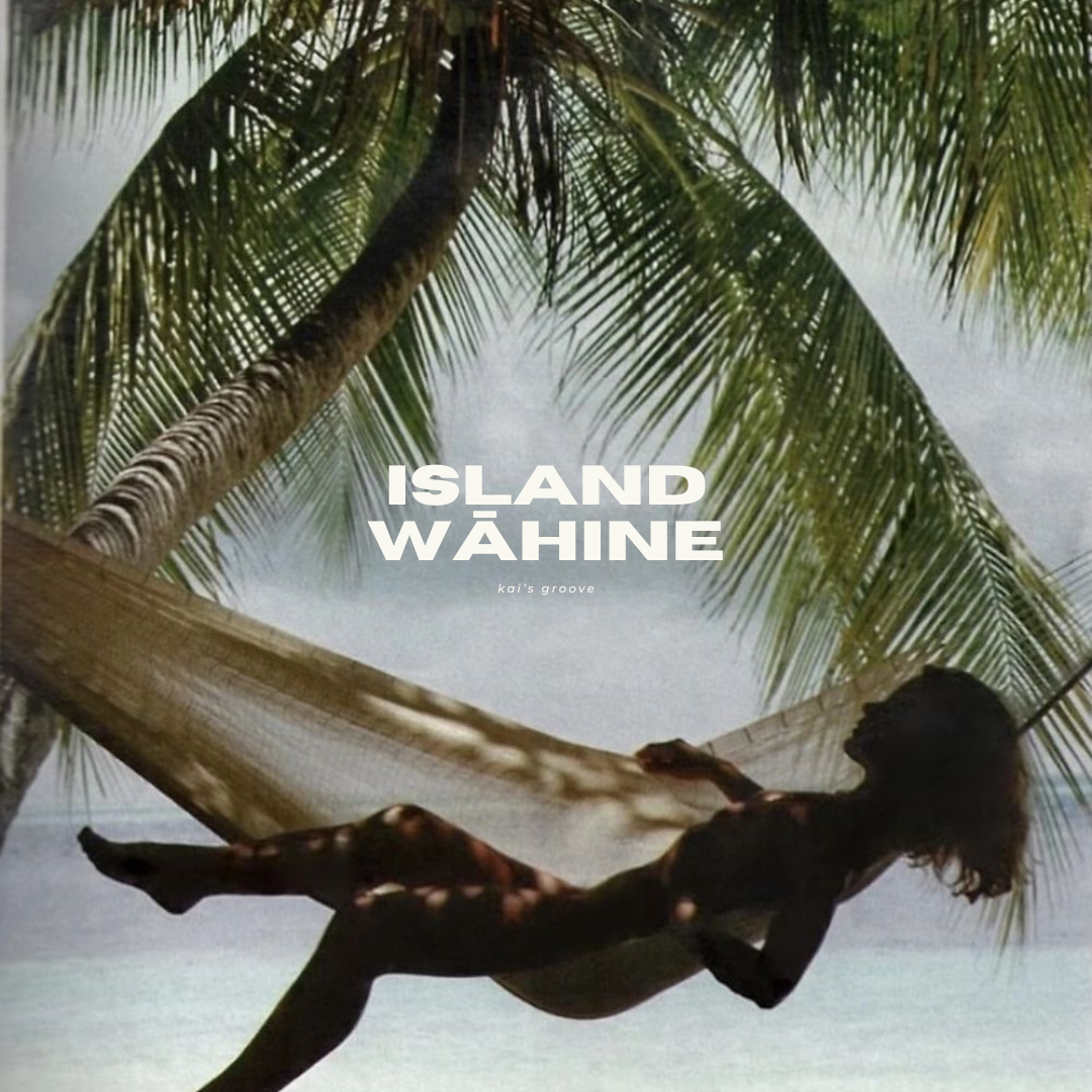 ISLAND WĀHINE - white/camo trucker hat