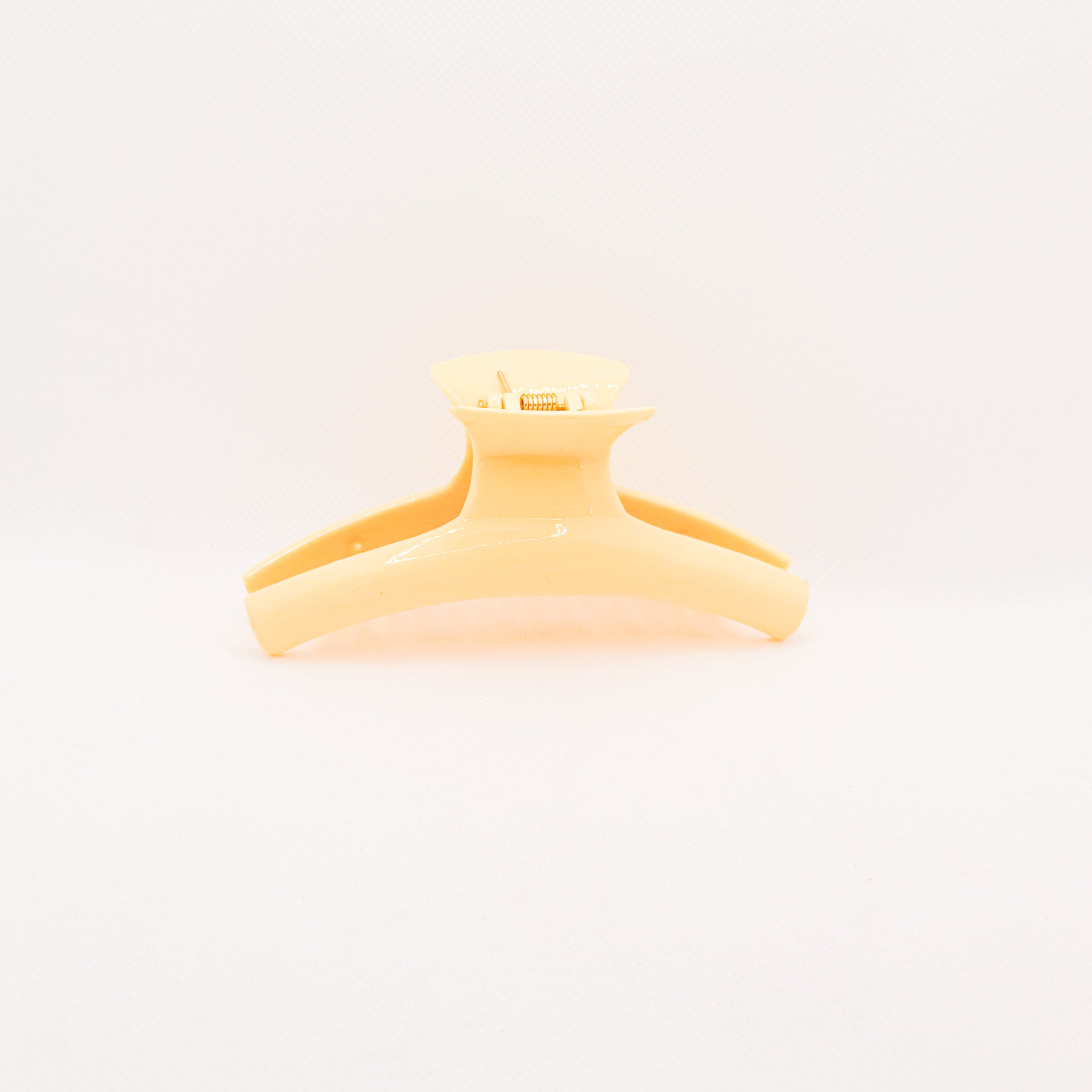 yellow sweet hair claw