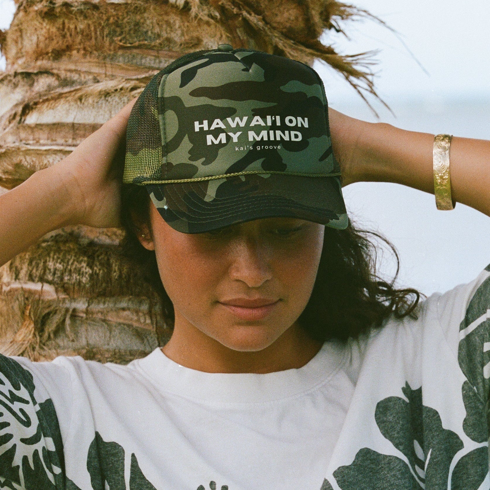 HAWAI’I ON MY MIND full camo trucker hat