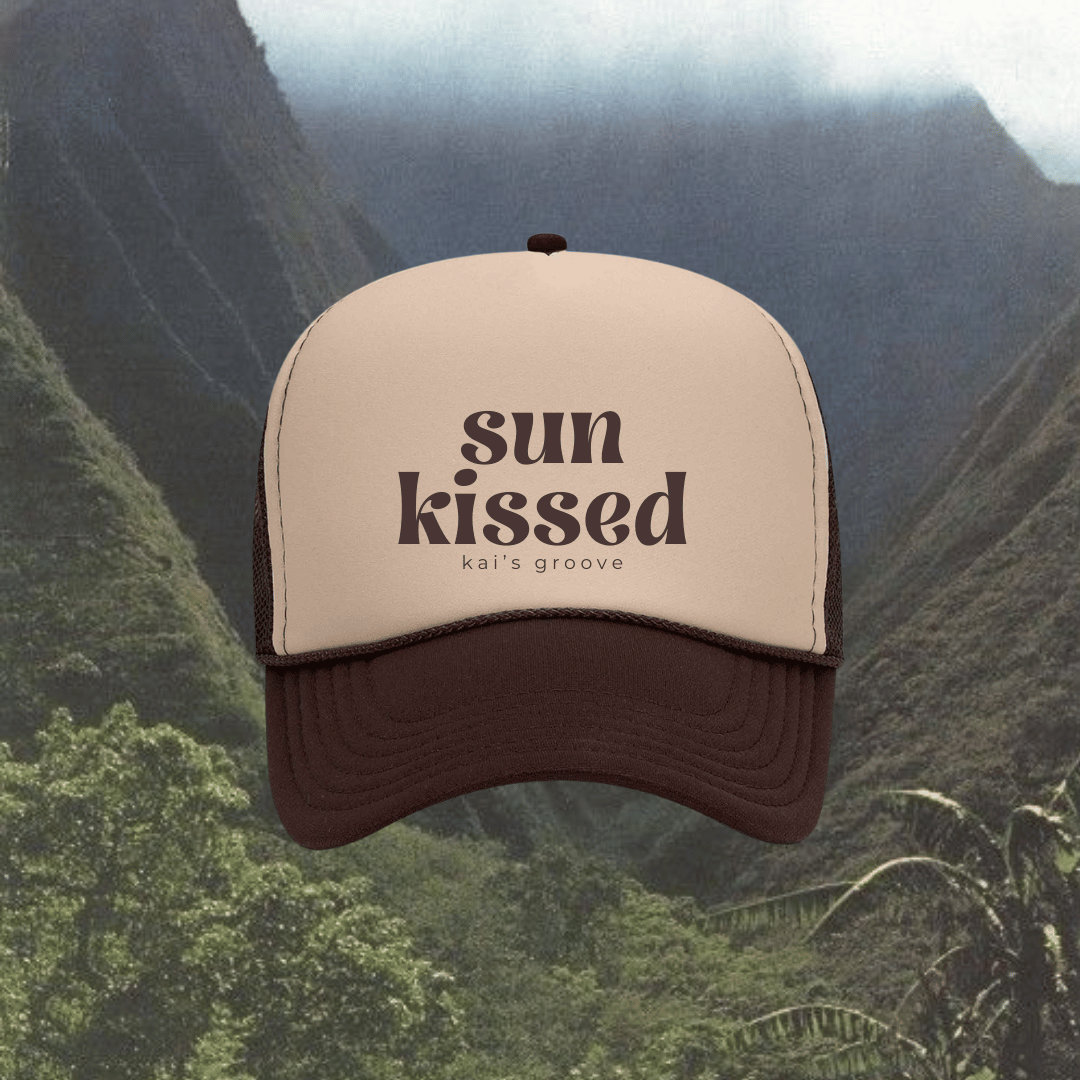 SUN KISSED brown/khaki trucker hat