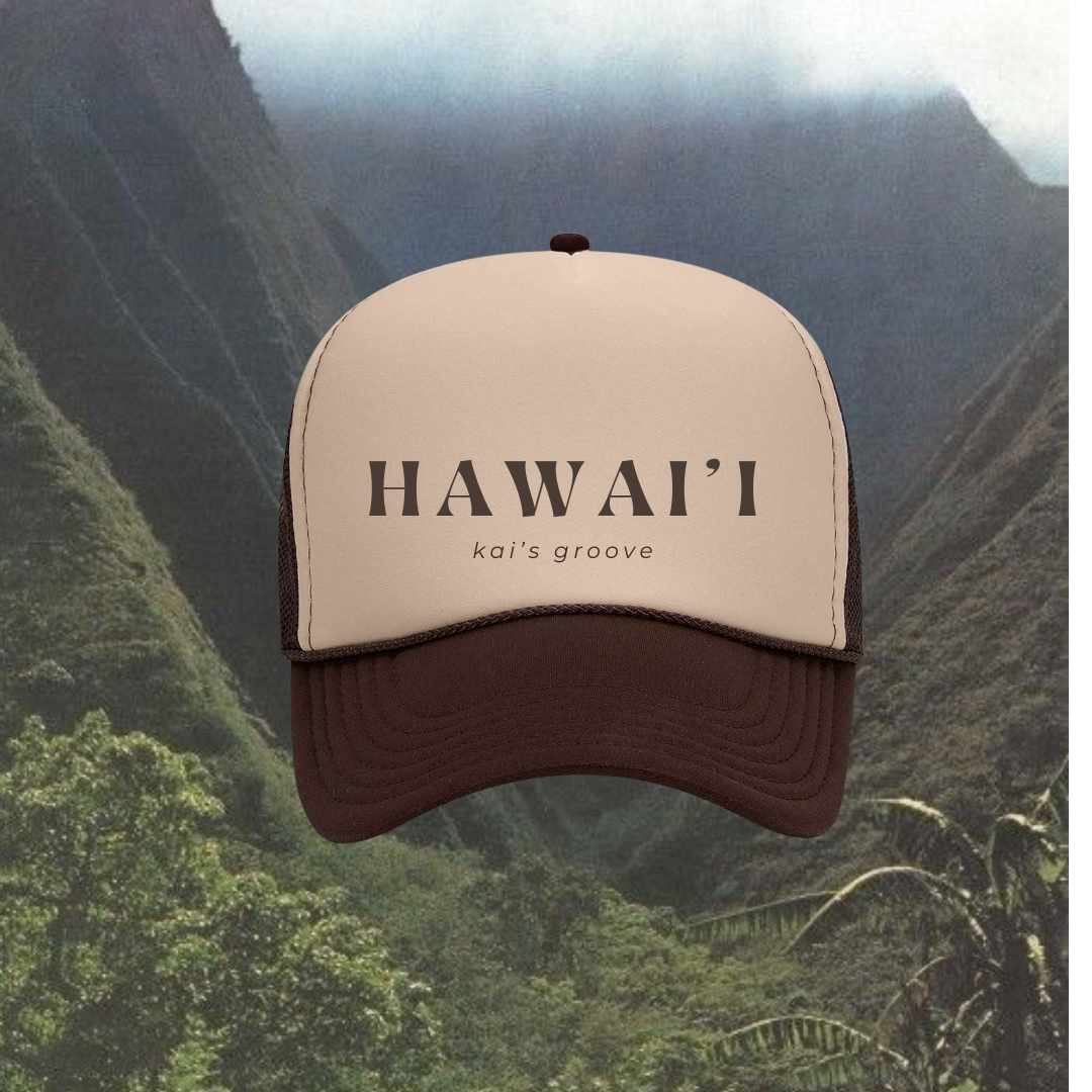 HAWAI’I khaki/brown trucker hat