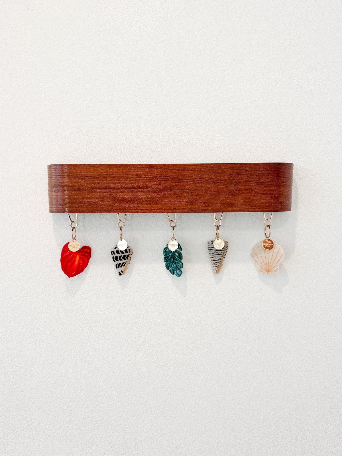 mother of pearl shell keychain