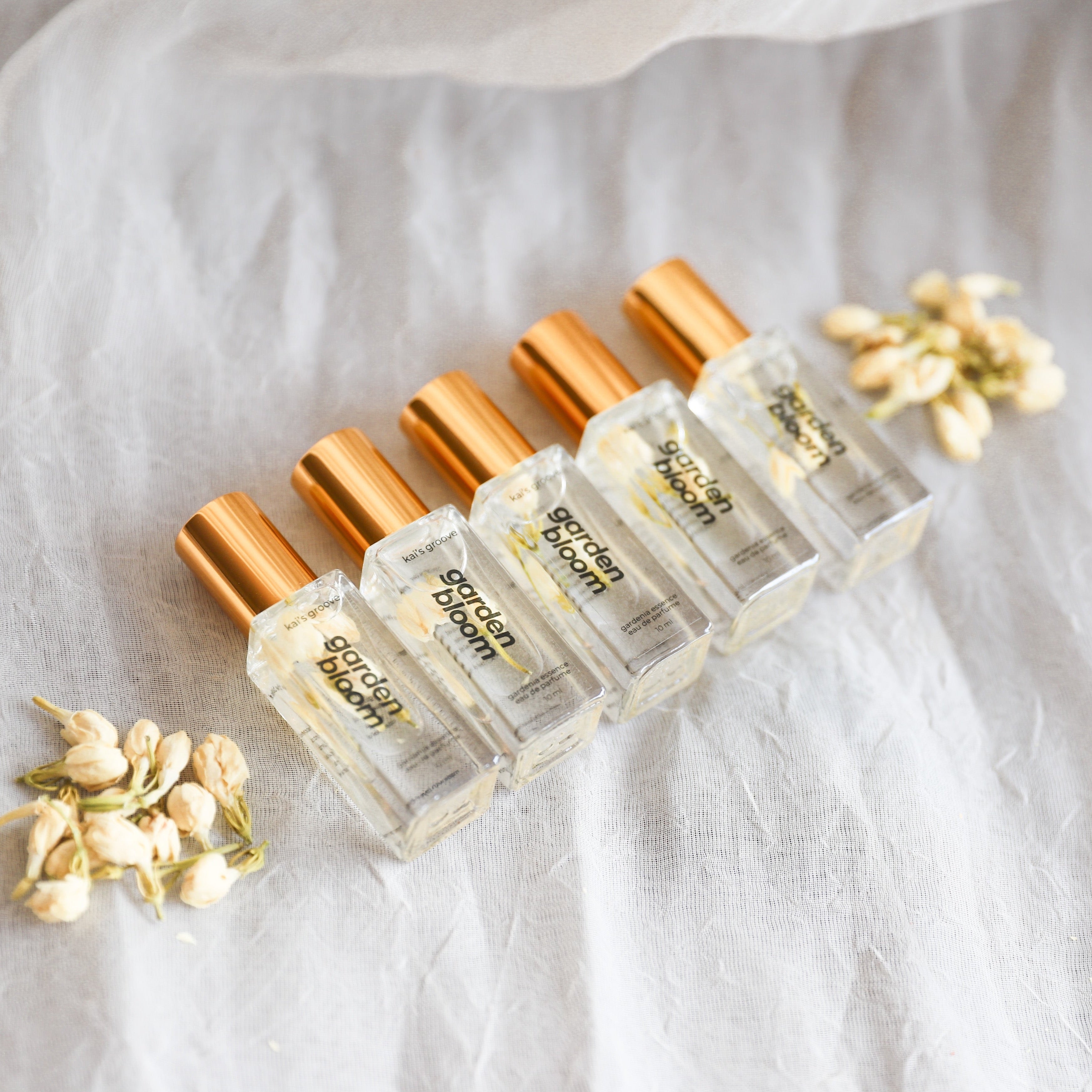 Organic Natural Gardenia Vanilla Jasmine floral Essential oil roller All-natural fragrance Fragrance for sensitive skin Romantic scent Feminine scent Everyday wear Convenient and easy to use Portable God/goddess scent Non-toxic Clean beauty Sustainable Roll-on perfume Aromatherapy Stress relief Calming Relaxation Natural alternative to traditional perfumes Stress relief Calming Relaxation Organic ingredients Aromatherapy Portable fragrance Essential oil blend On-the-go fragrance Giftable