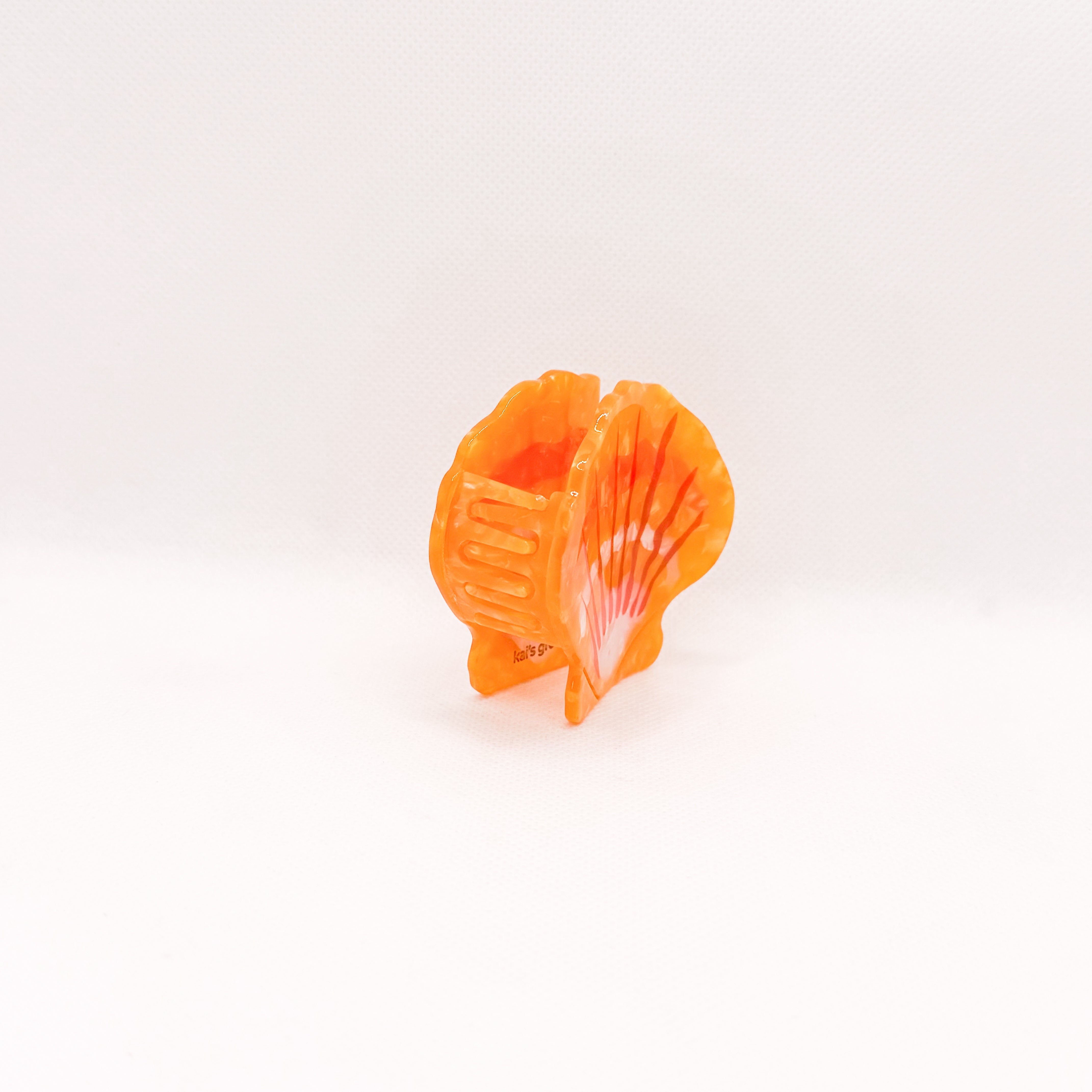 small sunrise shell hair claw