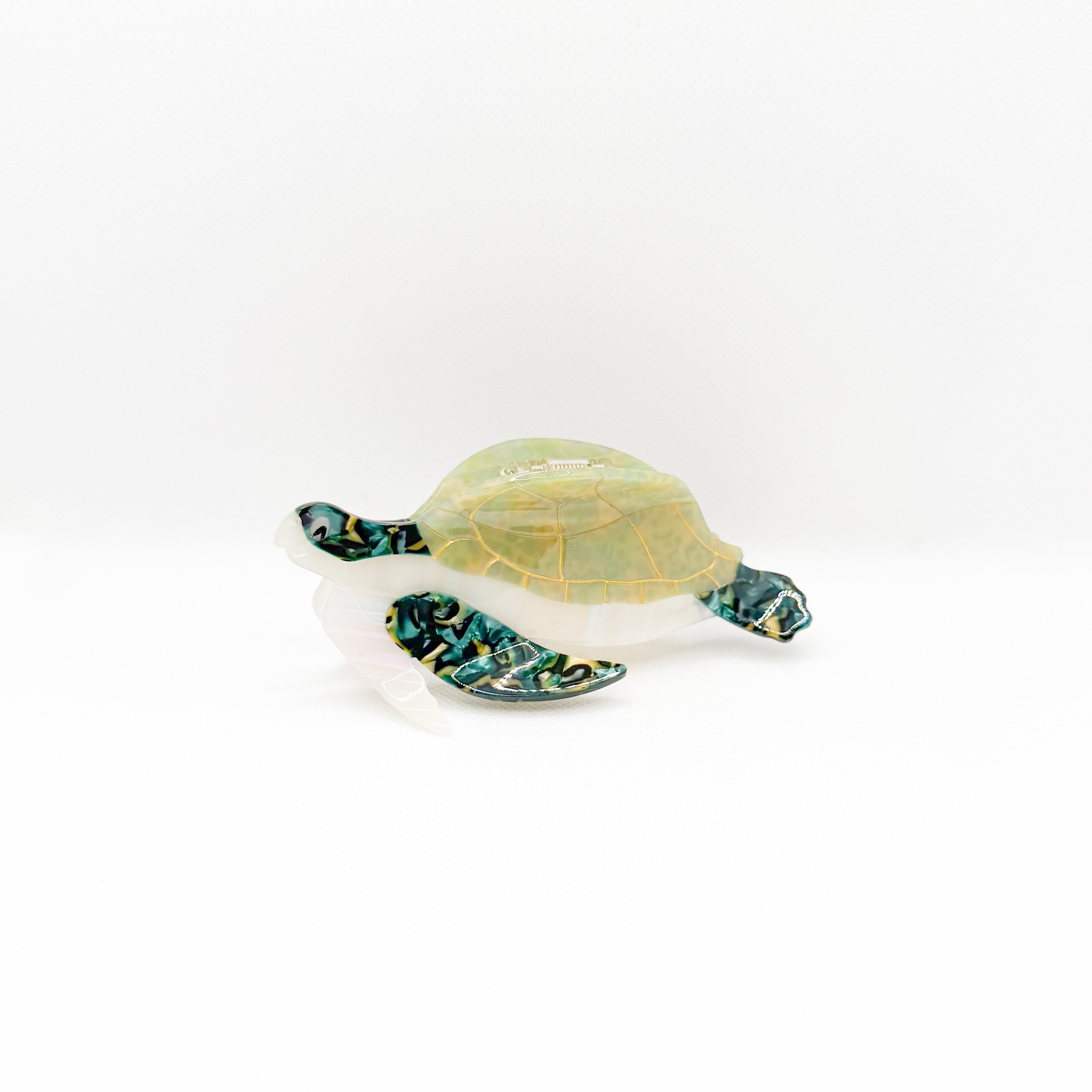 green “honu” sea turtle hair clip