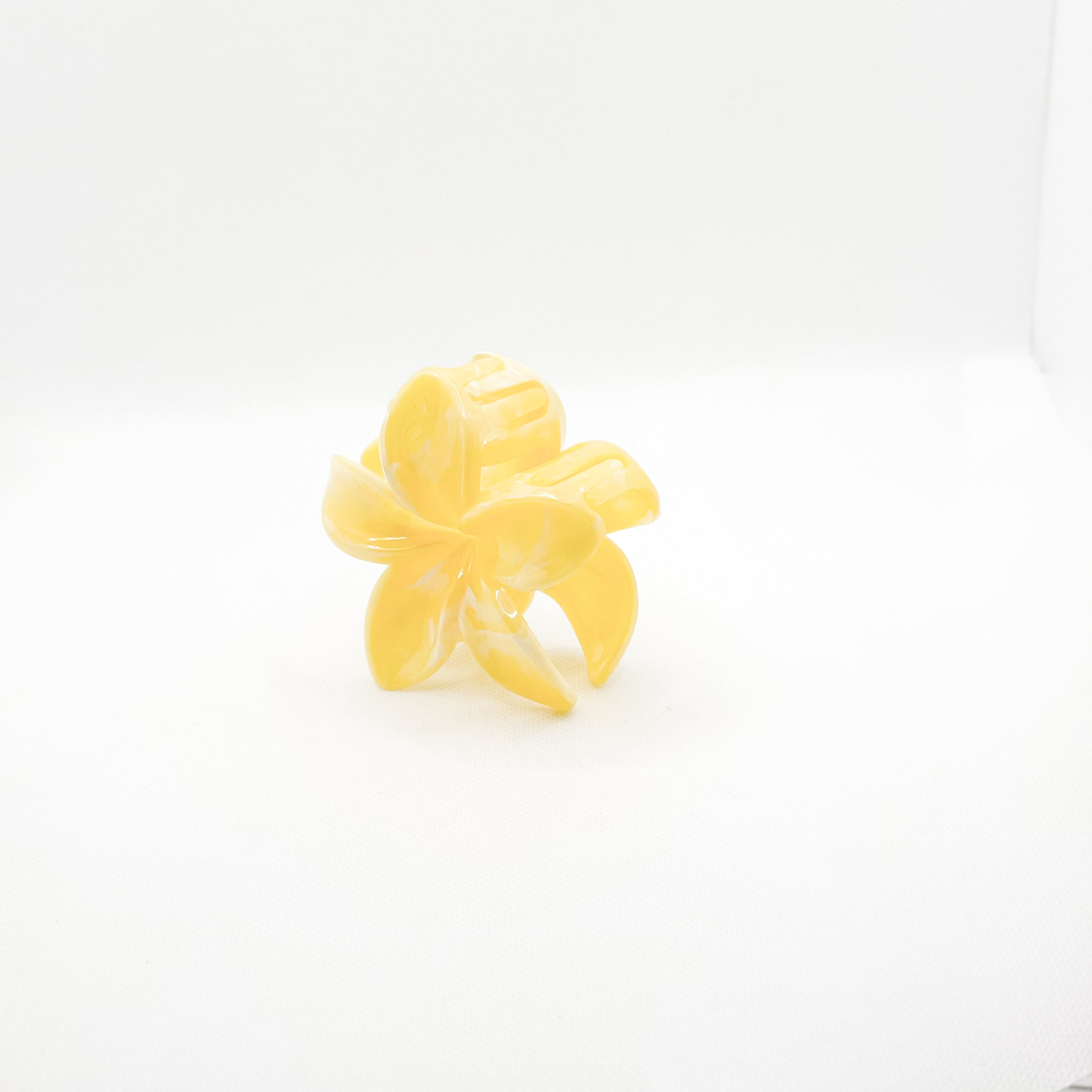 butter yellow plumeria hair clip
