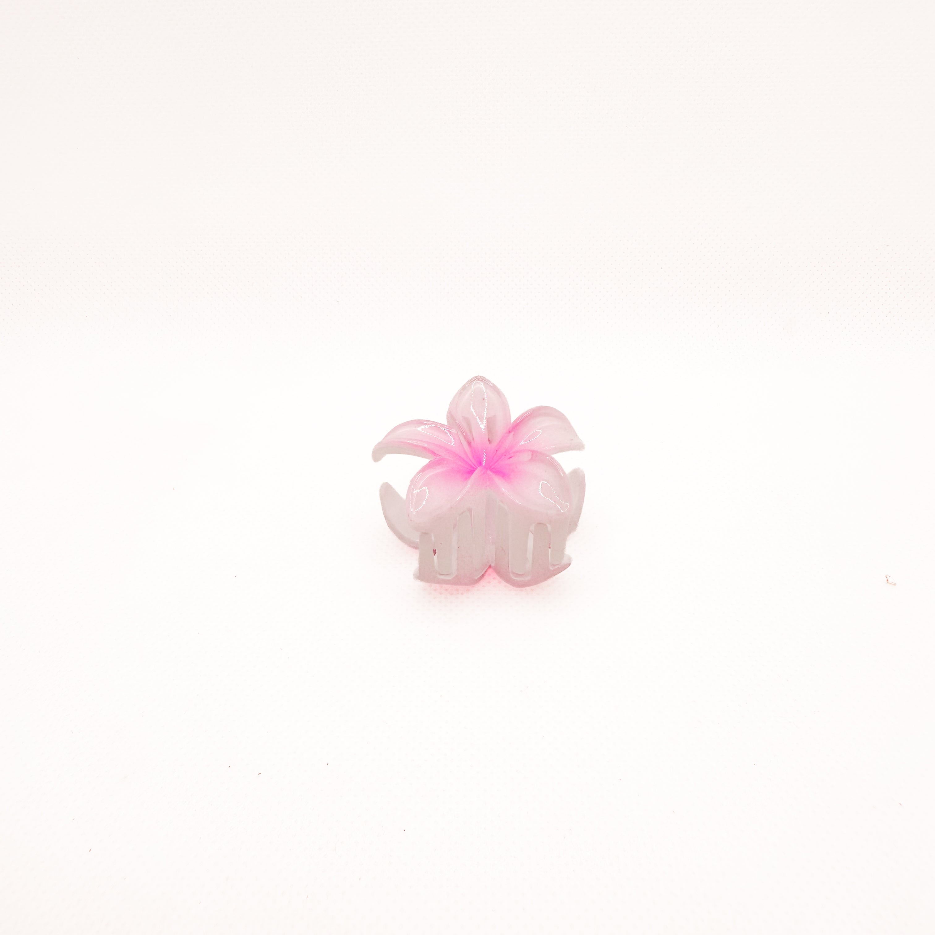 midi white & pink plumeria hair claw