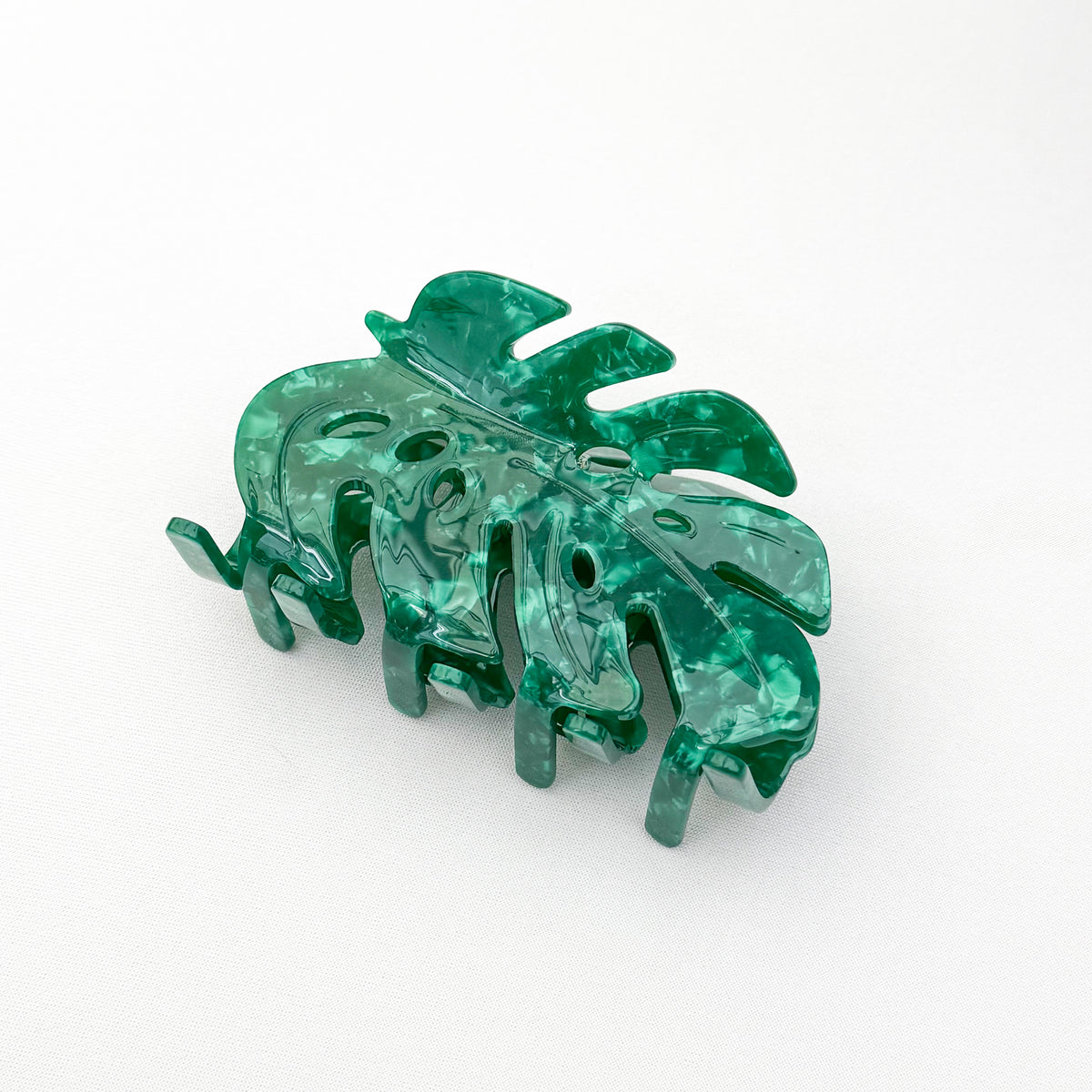 green monstera hair claw