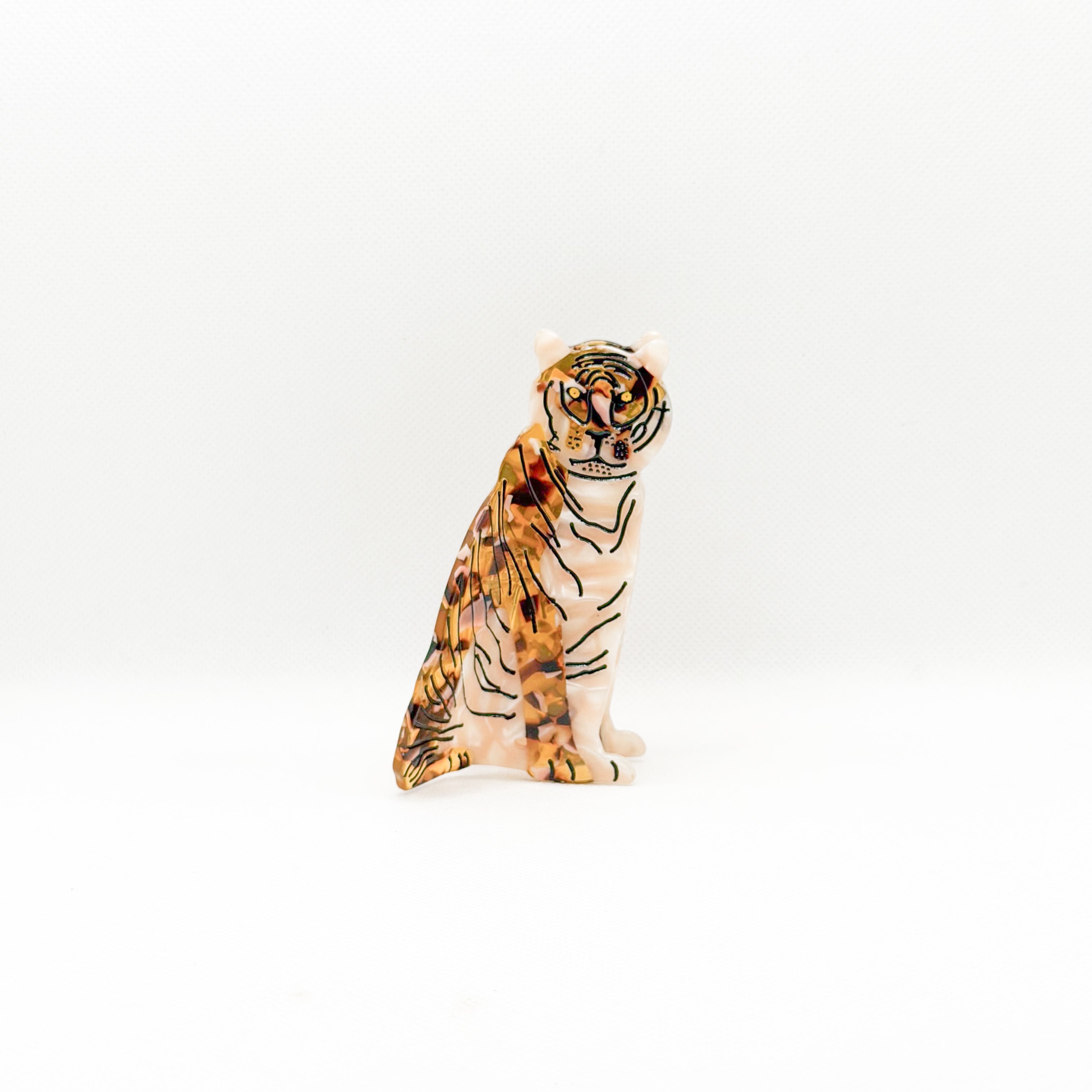 tiger animal hair claw