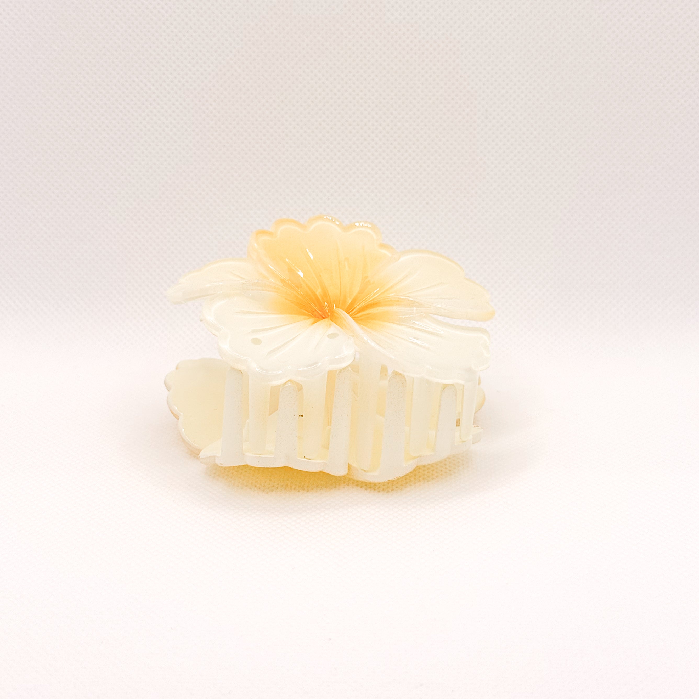 honey hibiscus hair clip