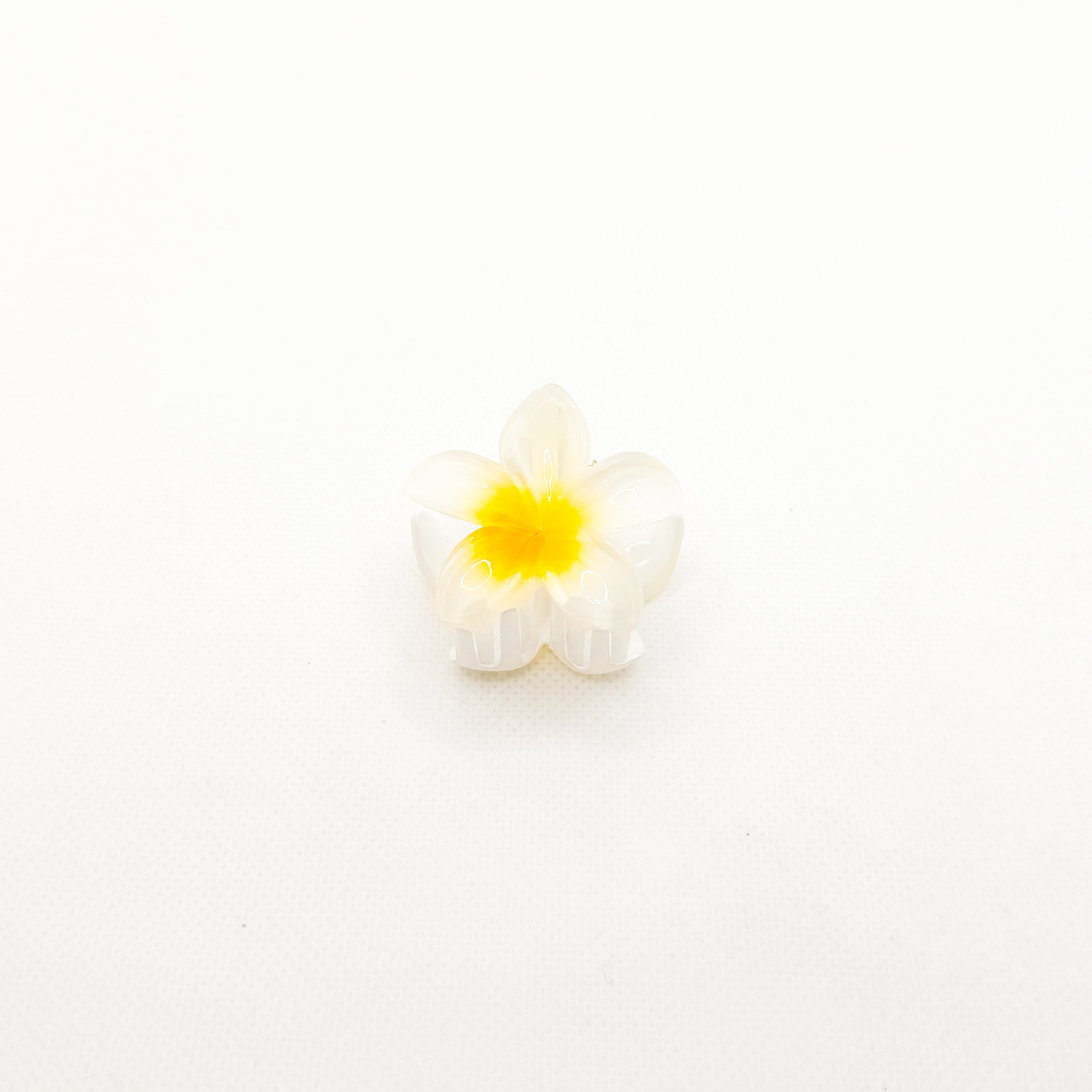 midi lei plumeria hair clip