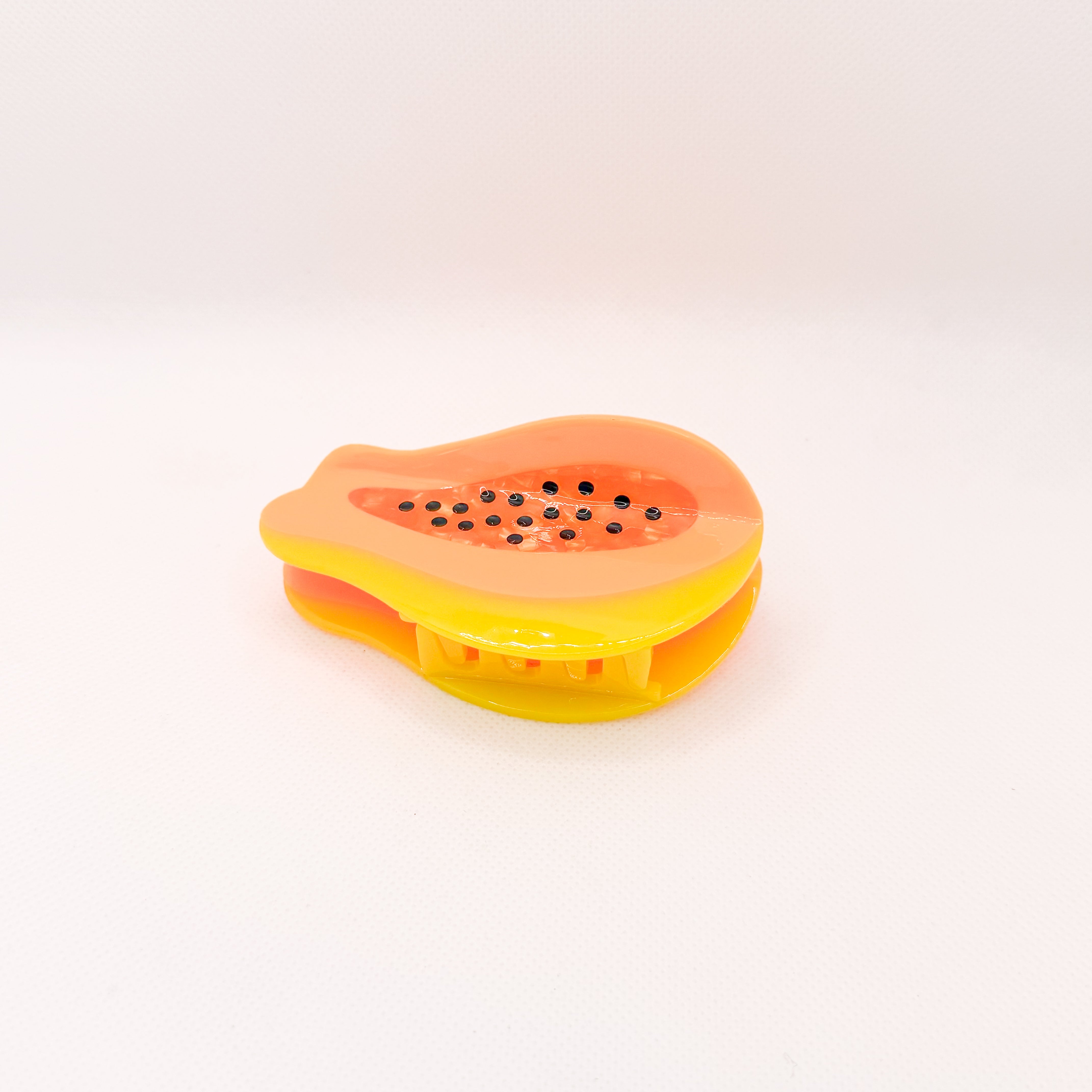 papaya hair claw