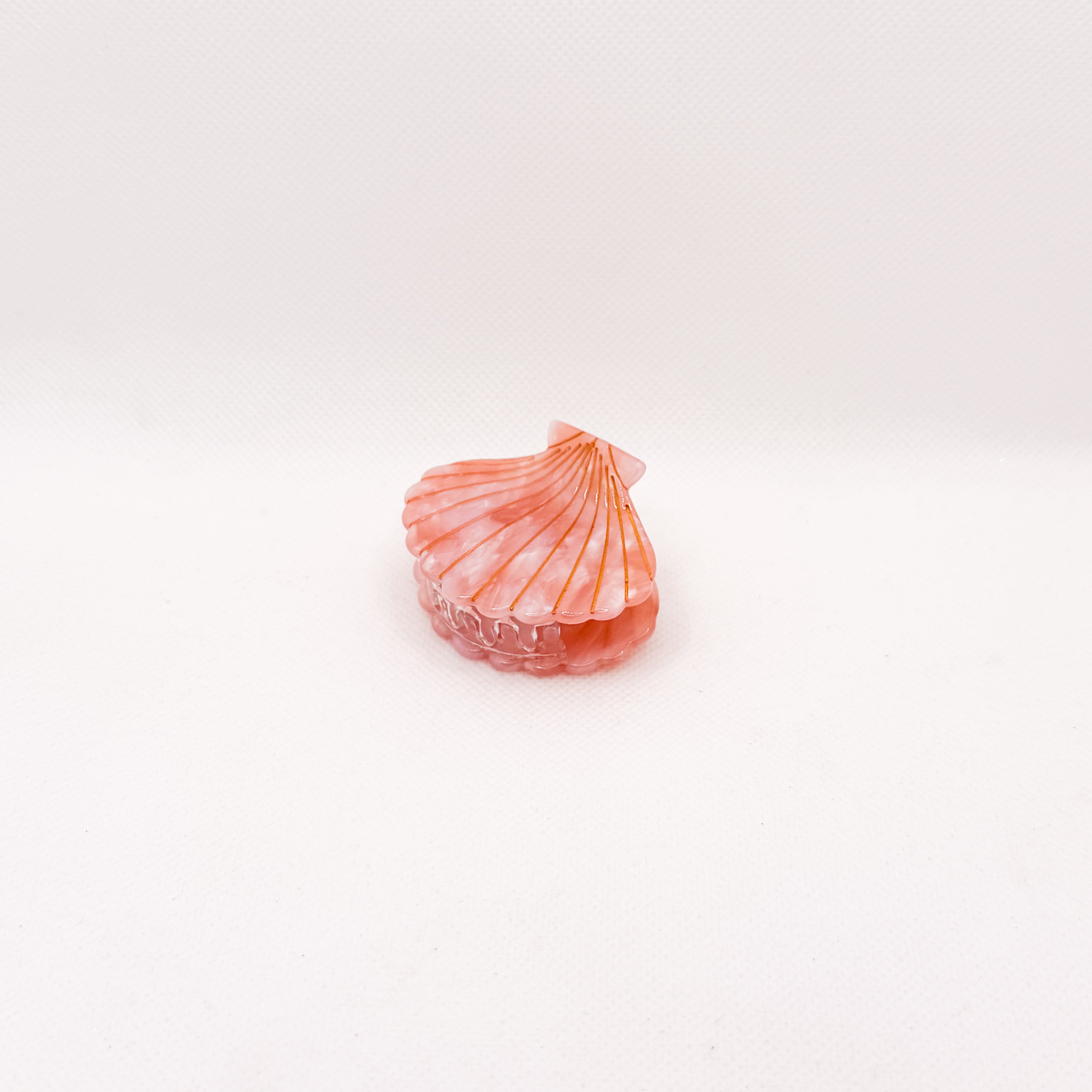 midi pink shell hair clip
