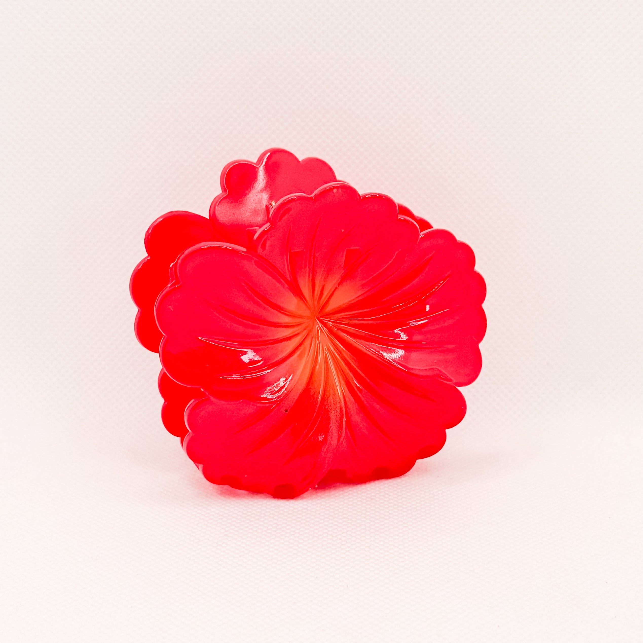 red hibiscus hair claw