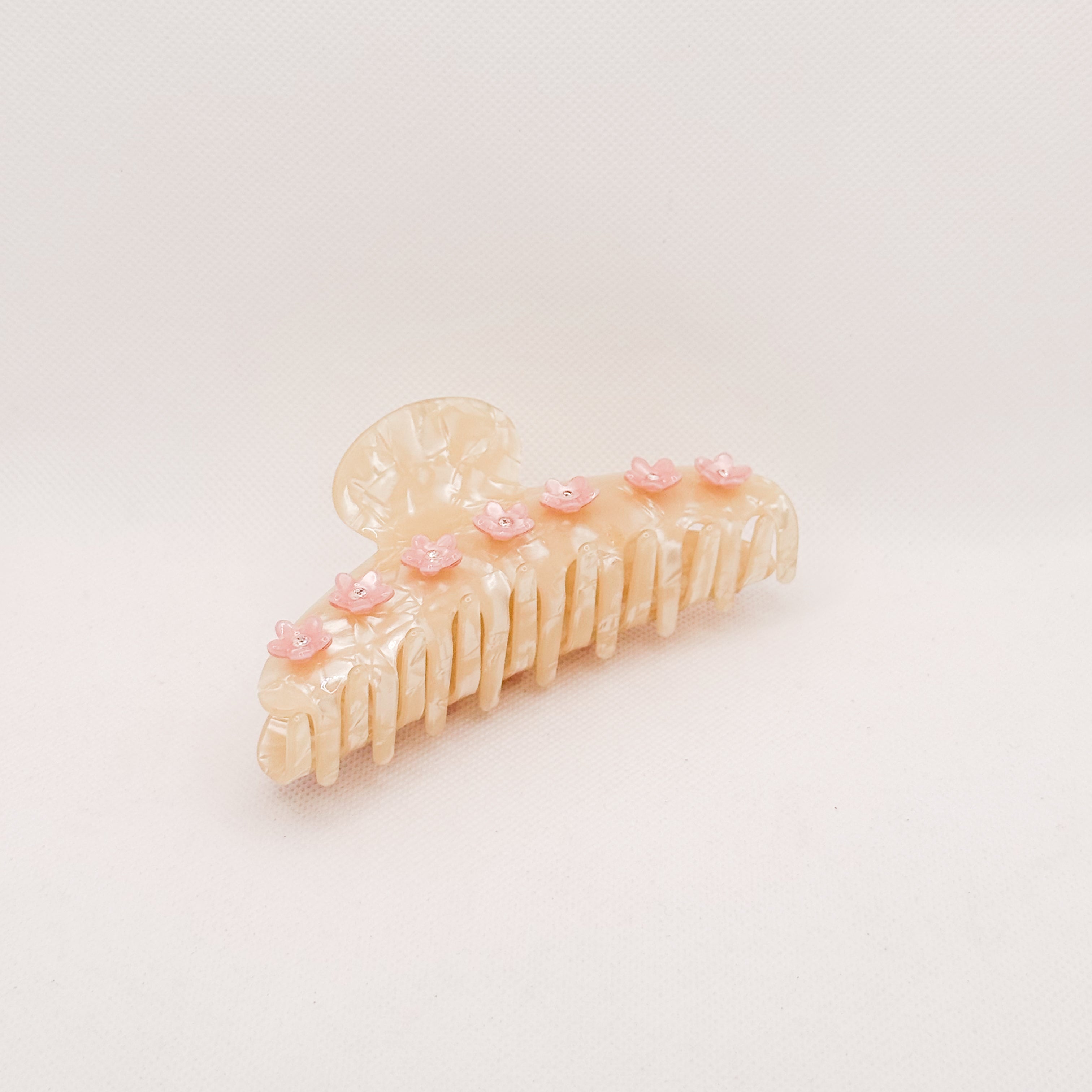 pretty pua hair claw