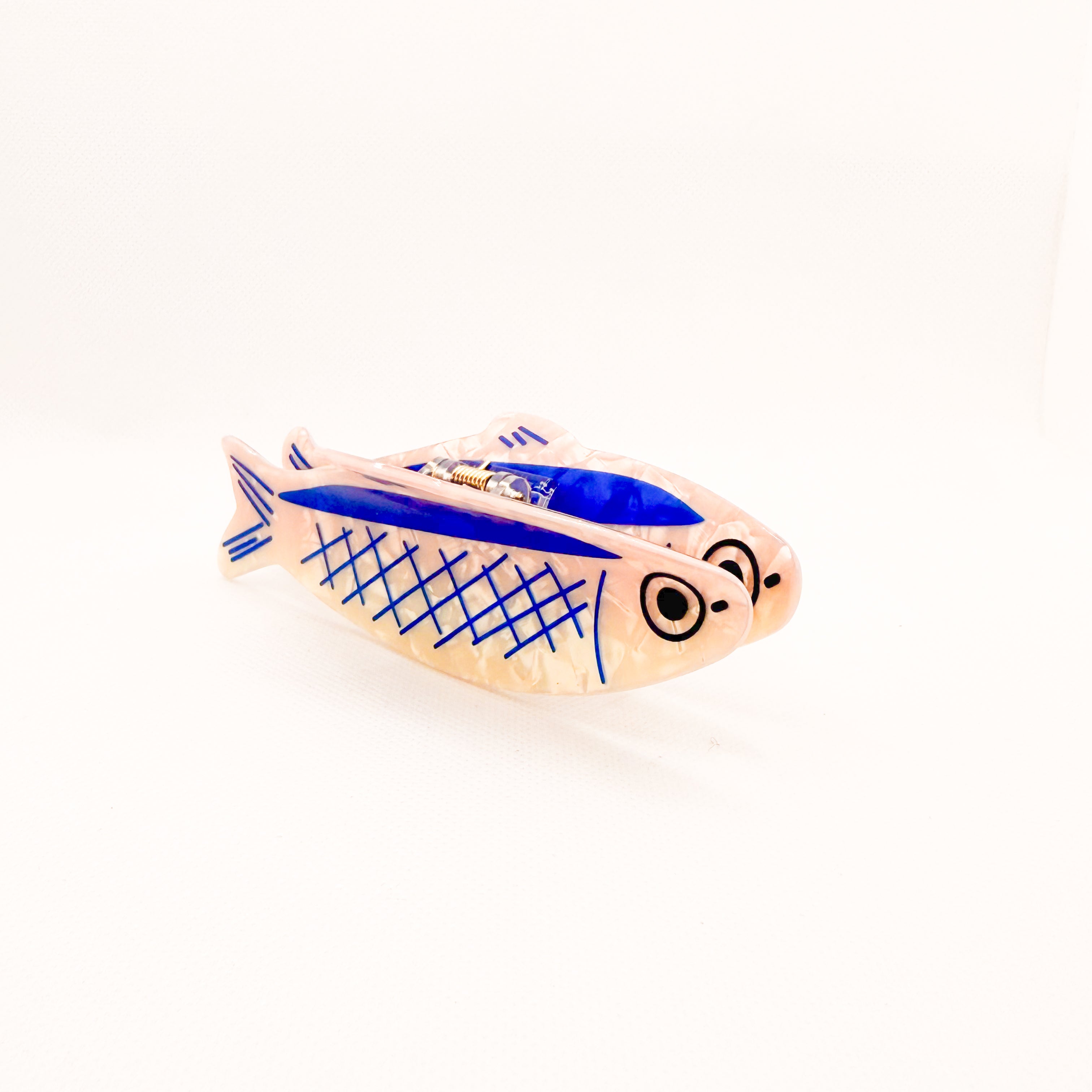 sardine fish hair claw