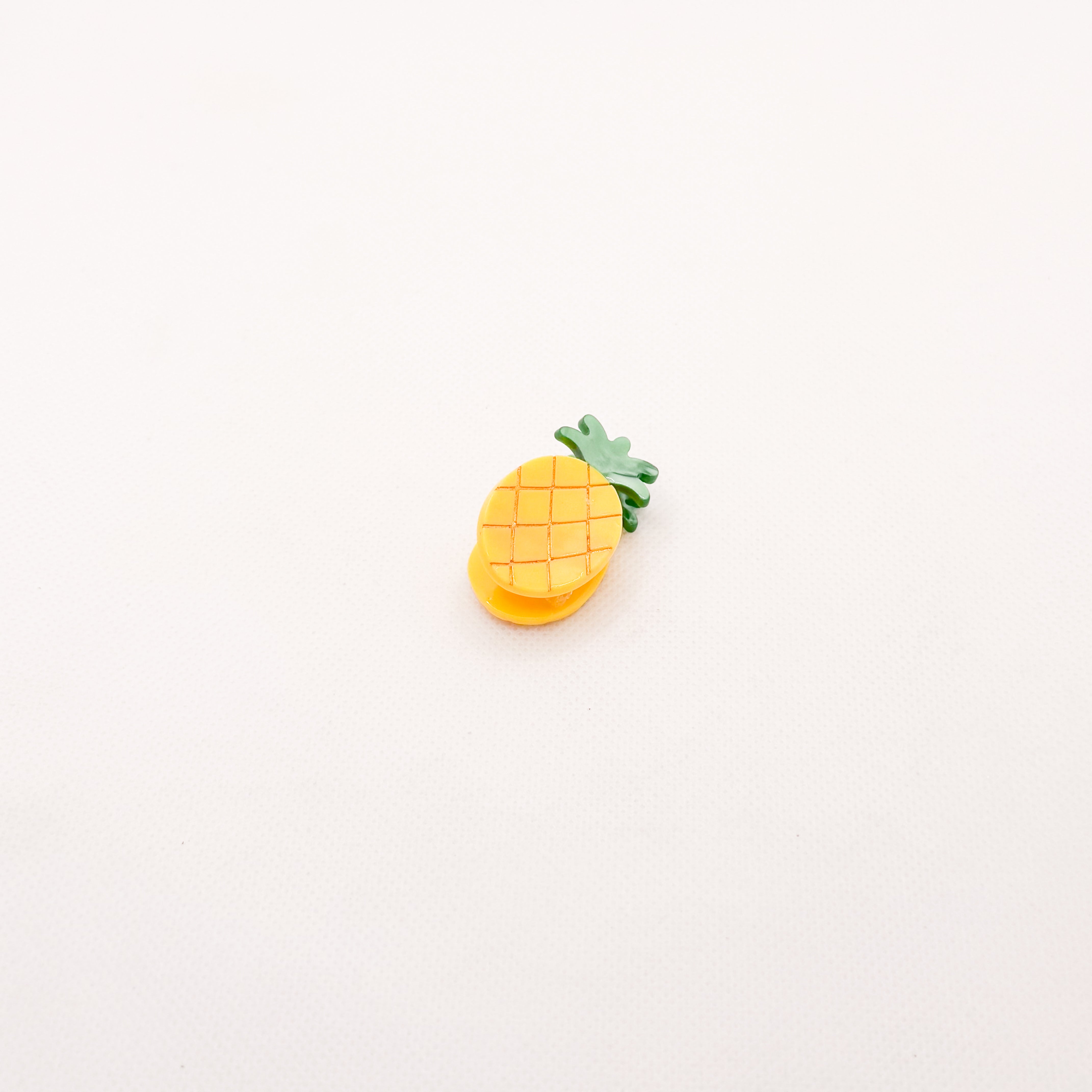 mini pineapple hair clip