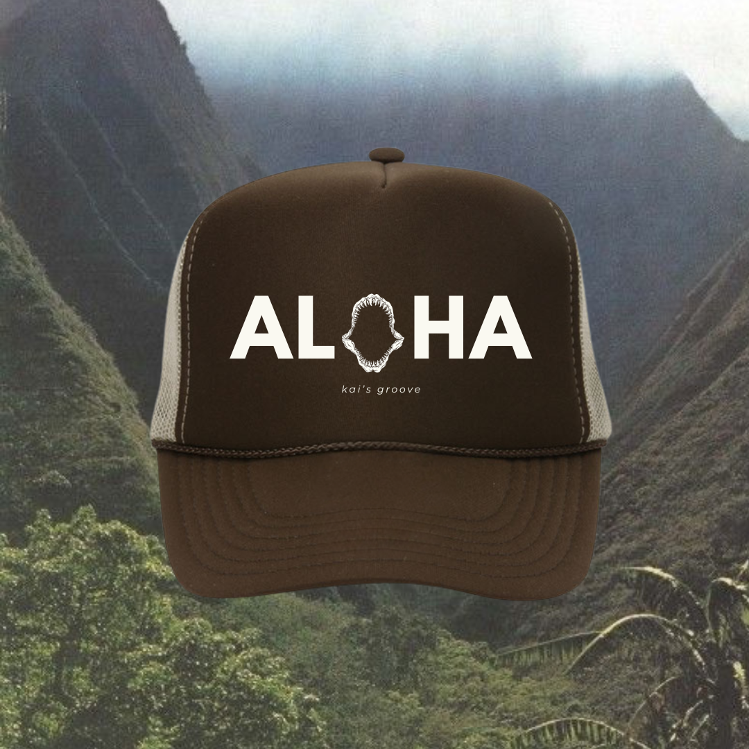 aloha jaws - brown/khaki trucker hat