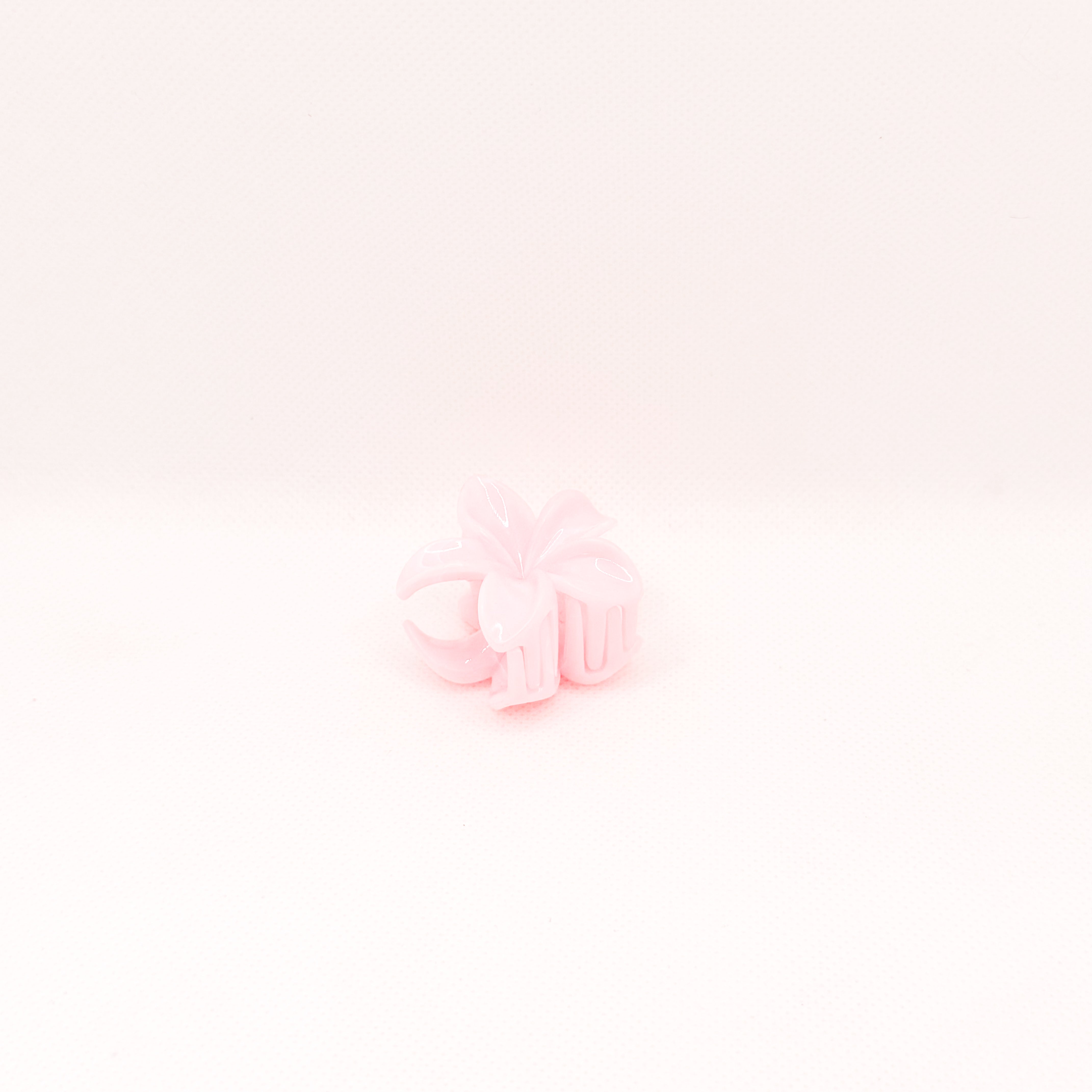 midi pink marble plumeria hair clip