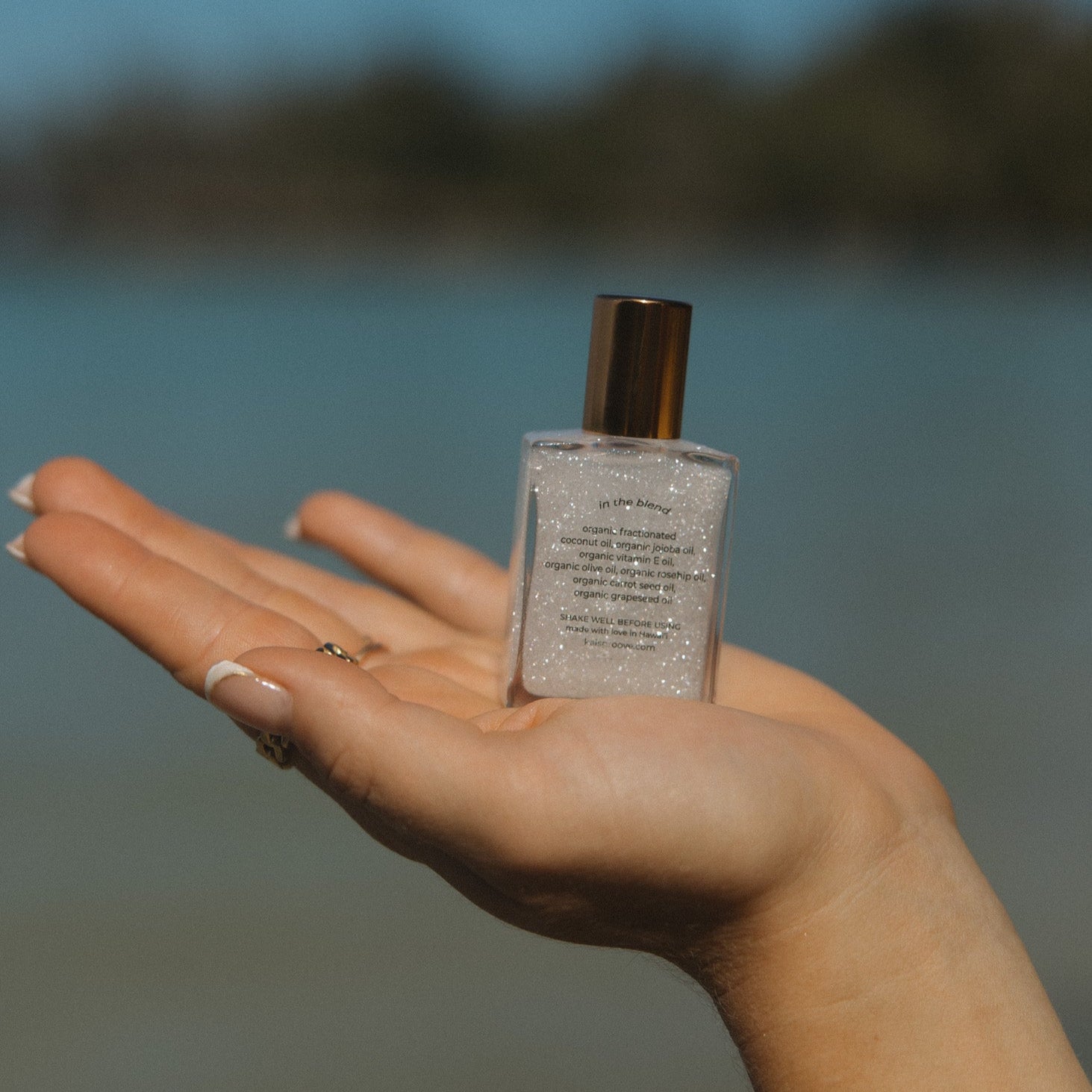 pearly glow oil roller