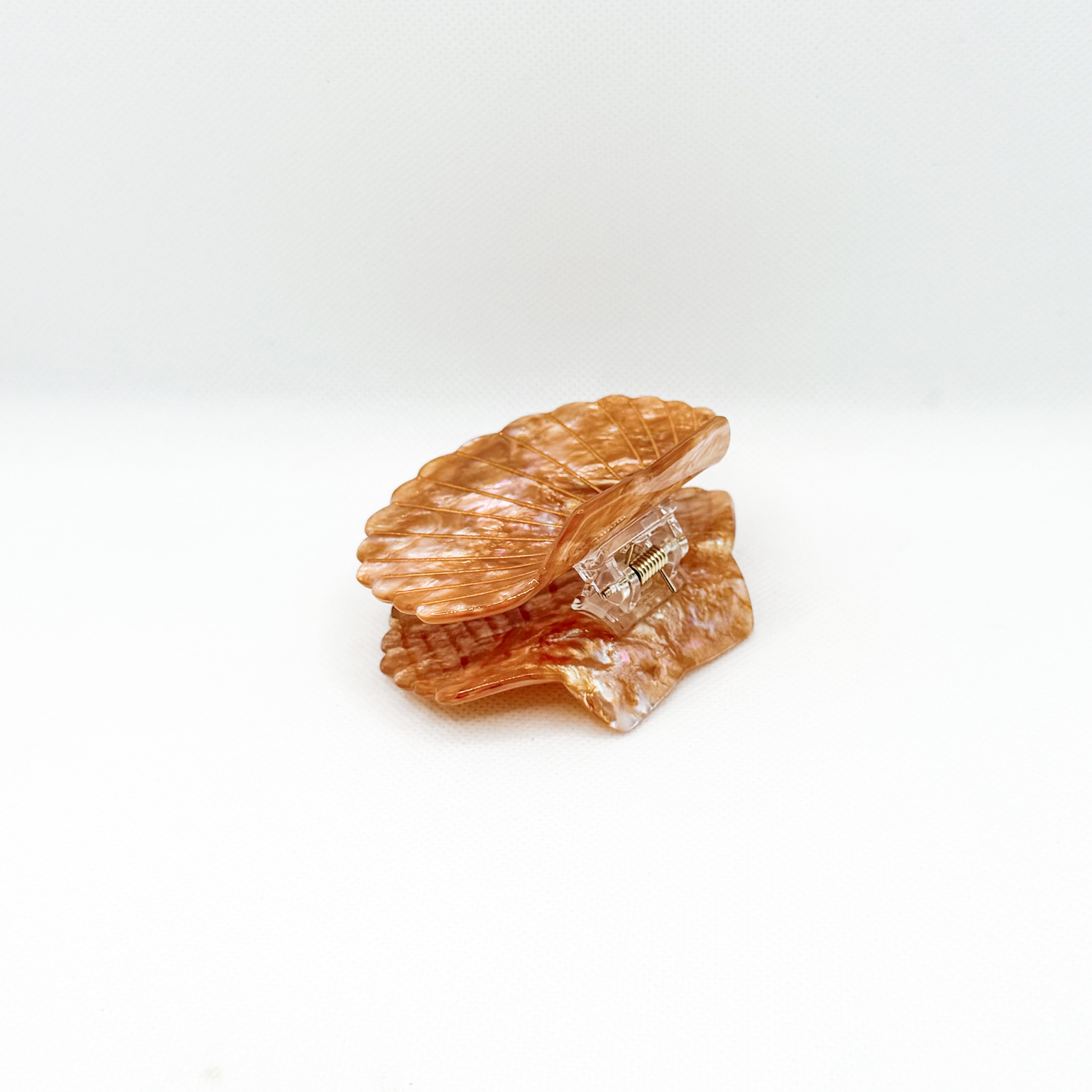 island orange shell hair claw