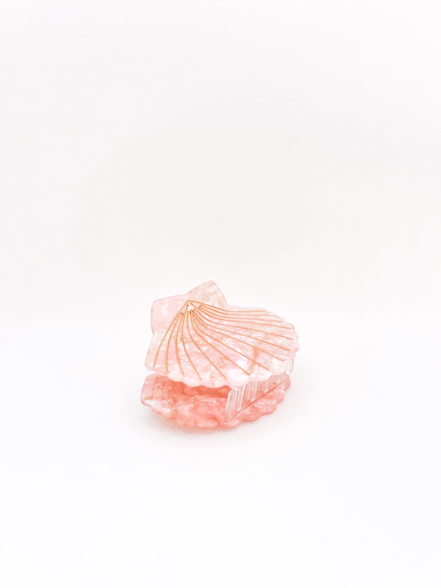 island pink shell hair claw