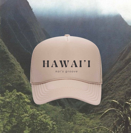 HAWAI’I khaki trucker hat